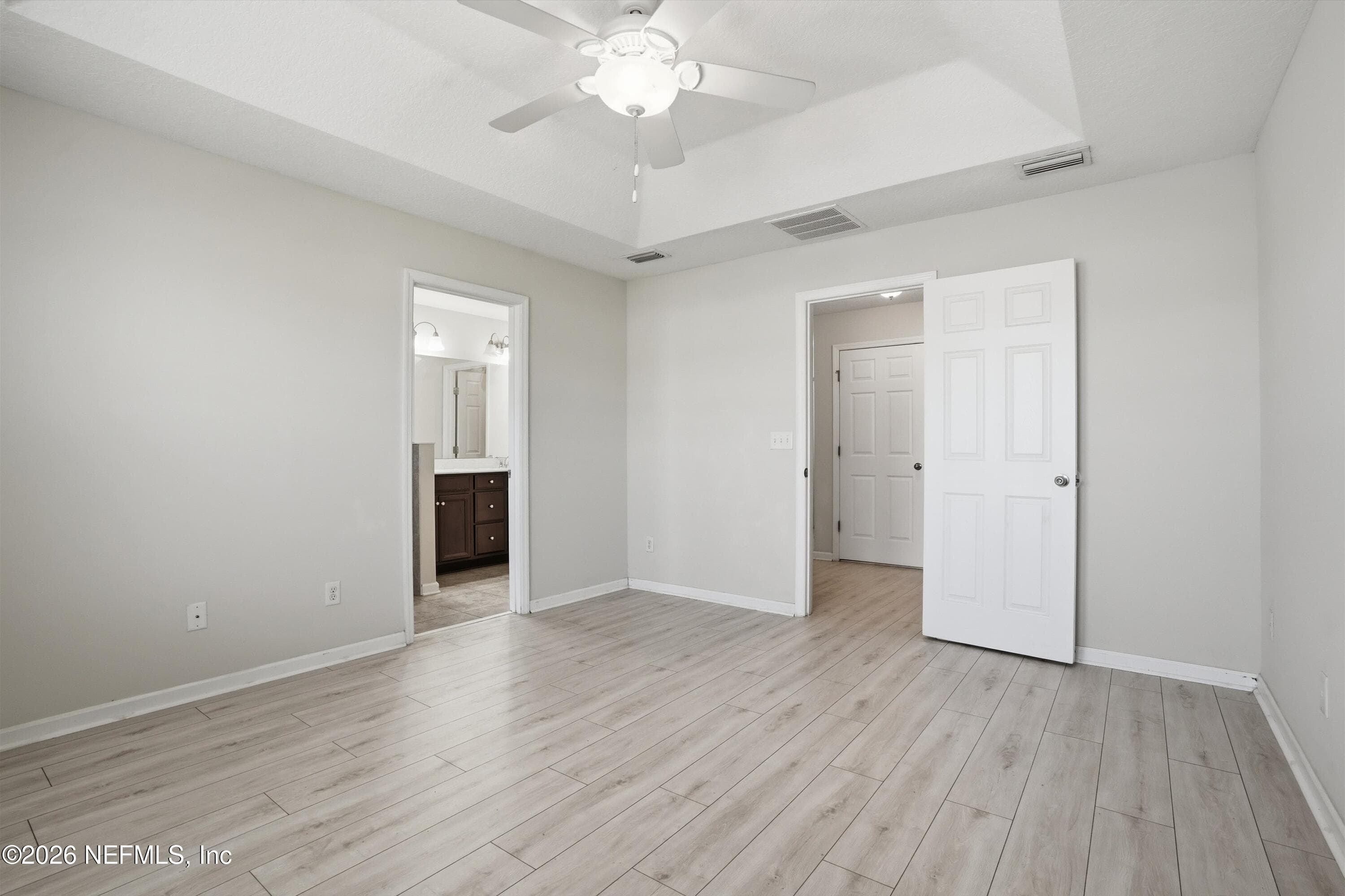 Photo 16 of 152 NELSON Lane, St. Johns, FL 32259