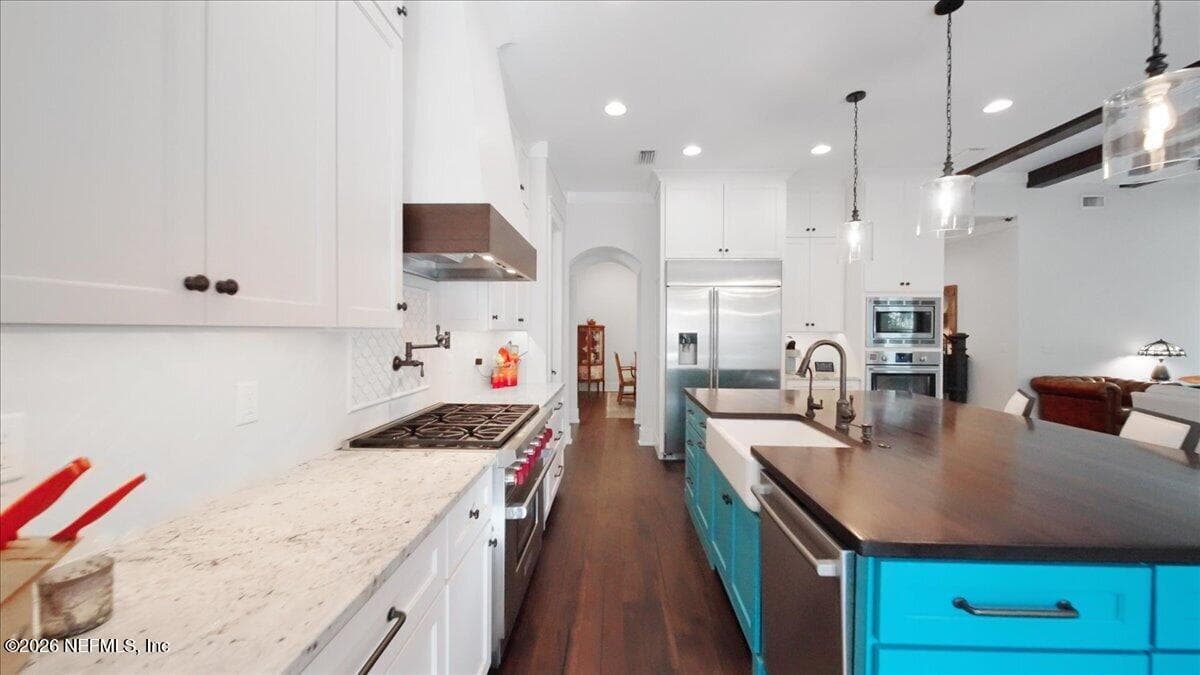 Quartz Counters — 109 LAUREL Way, Ponte Vedra Beach, FL 32082