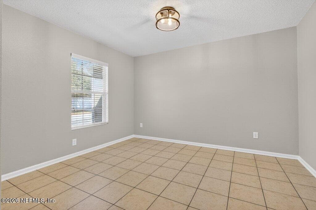 Photo 12 of 471 S HAMILTON SPRINGS Road, St. Augustine, FL 32084