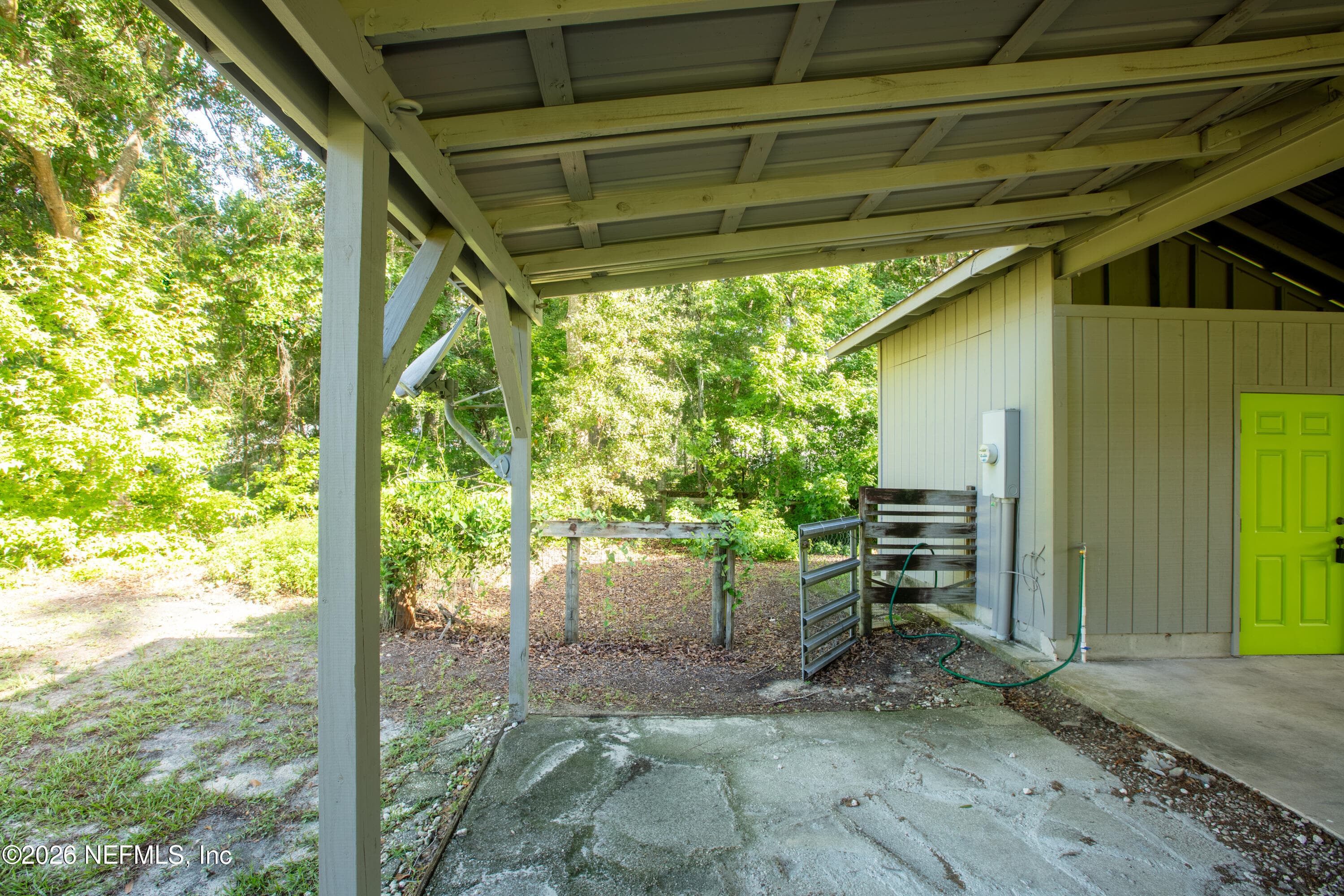 Photo 18 of 523 SE 28TH Way, Melrose, FL 32666