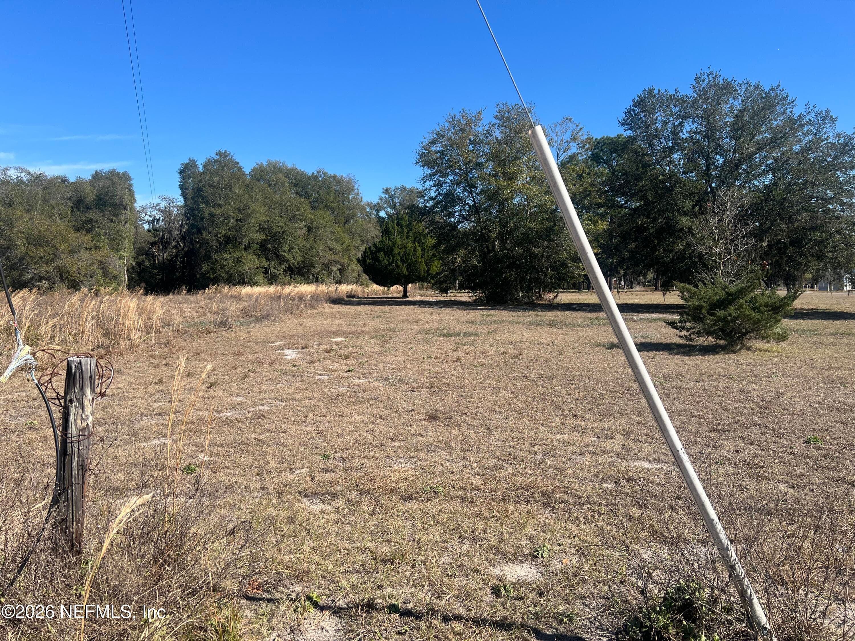 Photo 3 of 903 S MOODY Road, Palatka, FL 32177