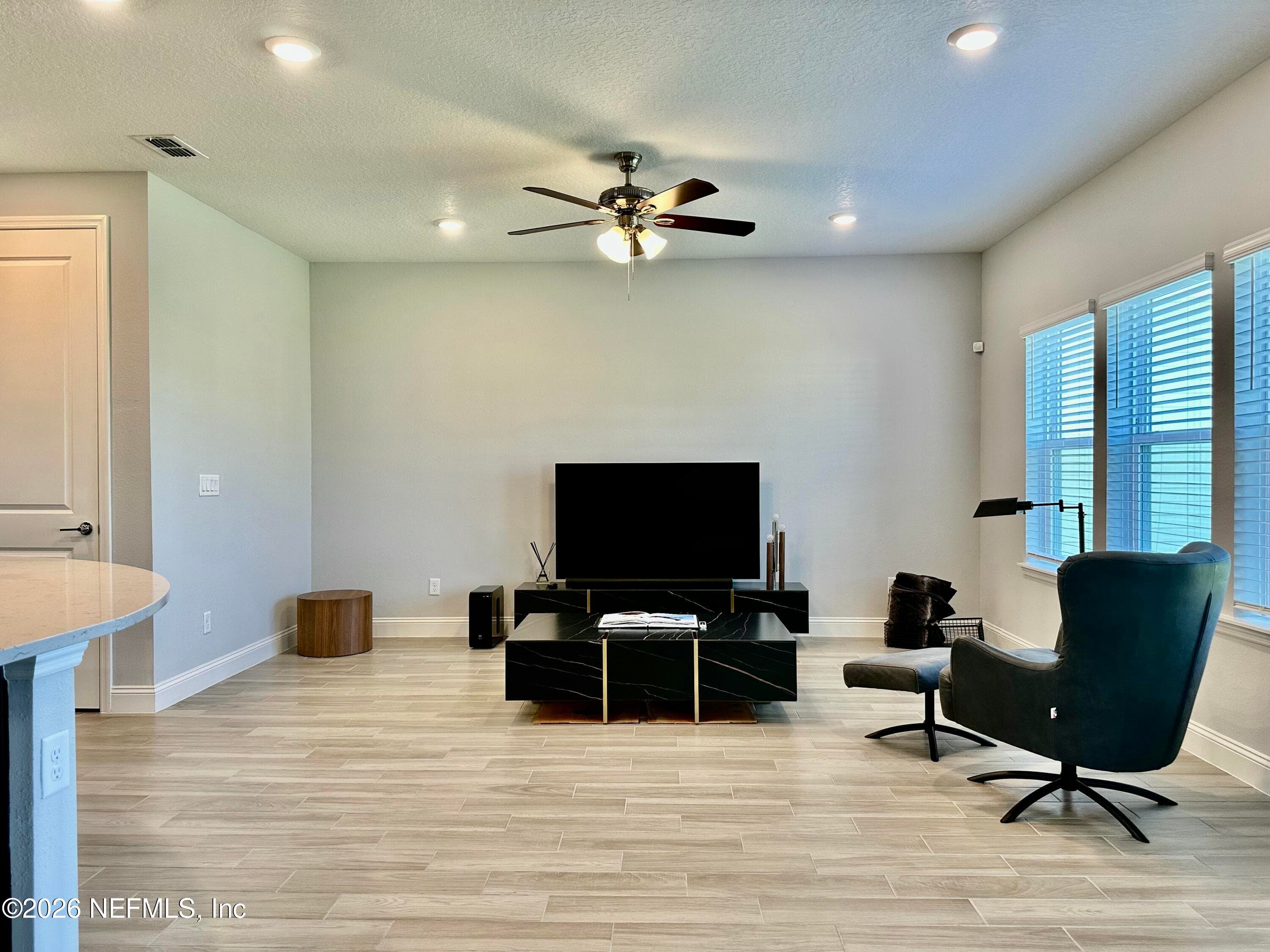 Photo 8 of 124 KILLARNEY Avenue, St. Johns, FL 32259