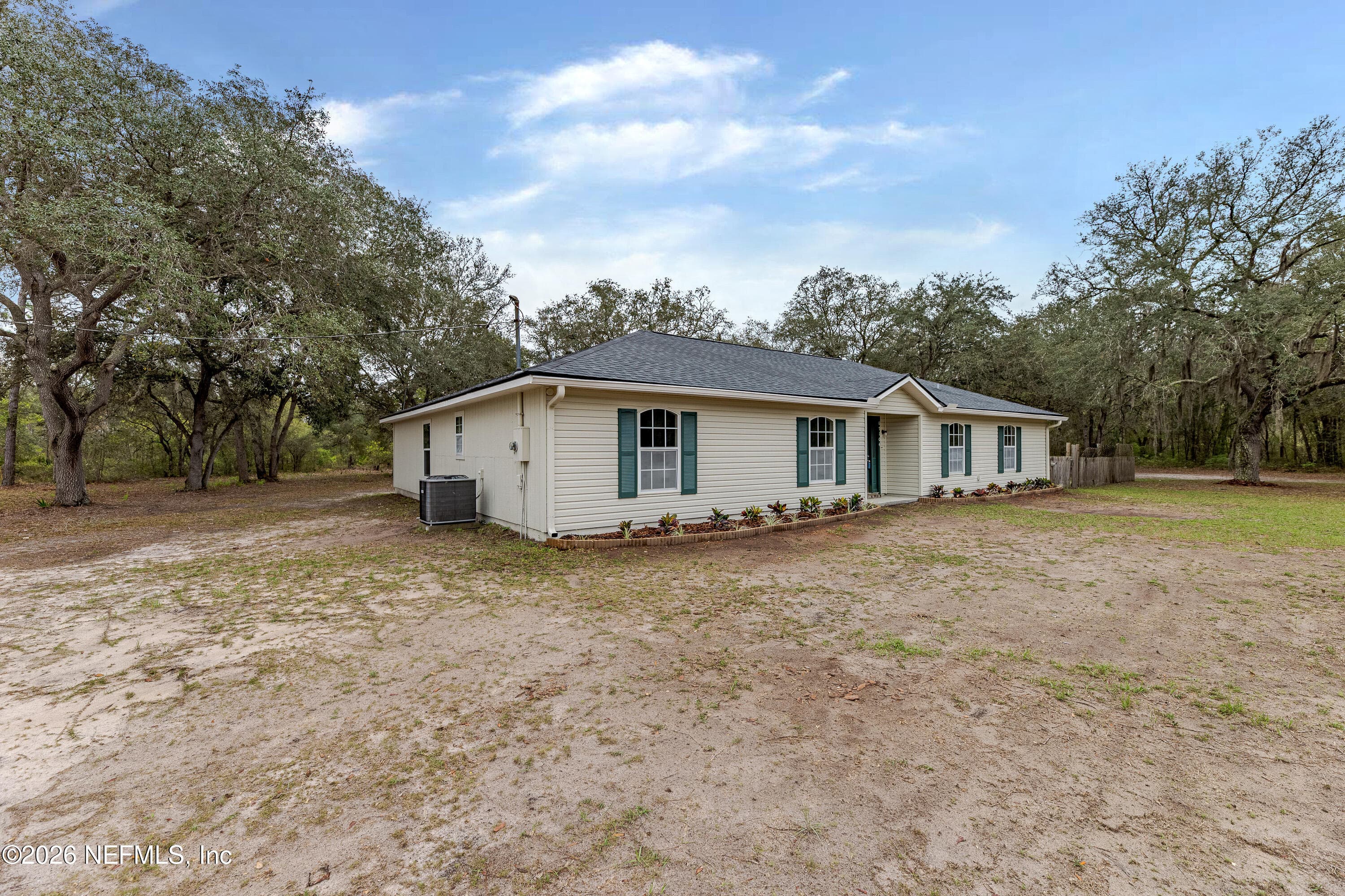 Photo 4 of 67104 ELNORA Lane, Yulee, FL 32097