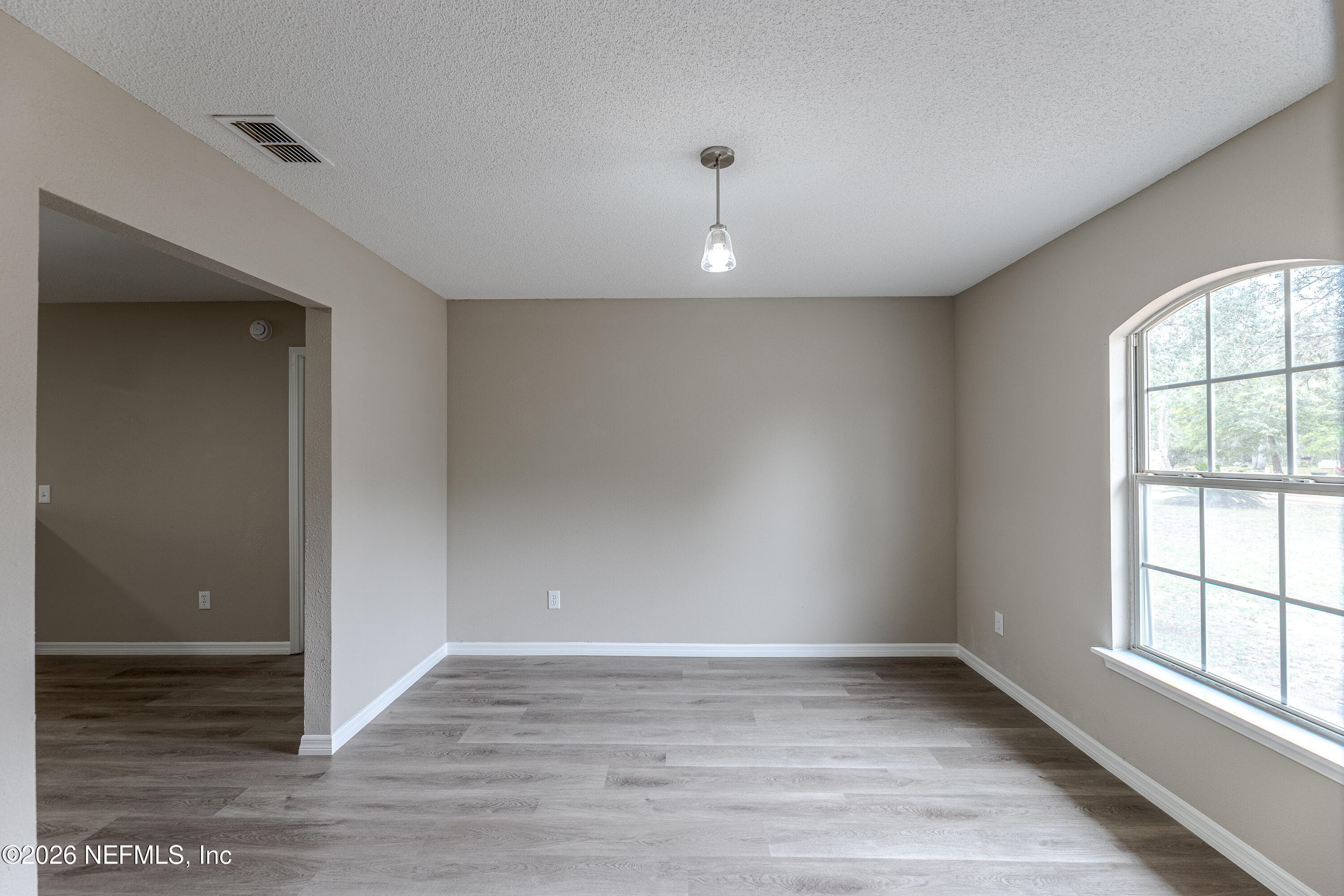 Photo 9 of 67104 ELNORA Lane, Yulee, FL 32097