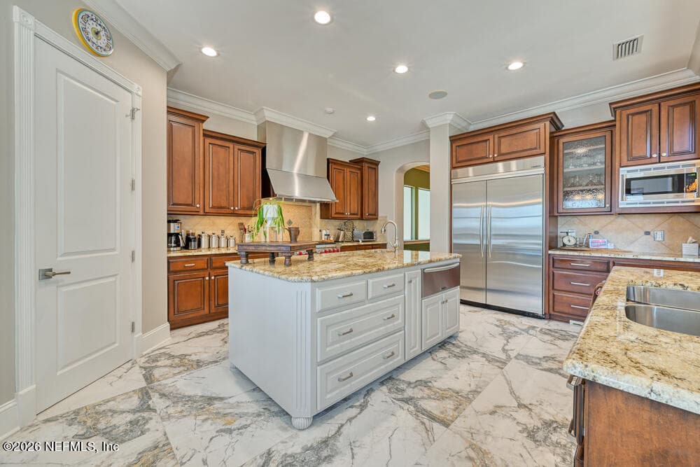 Photo 47 of 1037 SHIPWATCH Drive E, Jacksonville, FL 32225