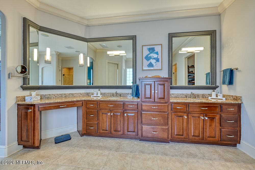 Photo 60 of 1037 SHIPWATCH Drive E, Jacksonville, FL 32225