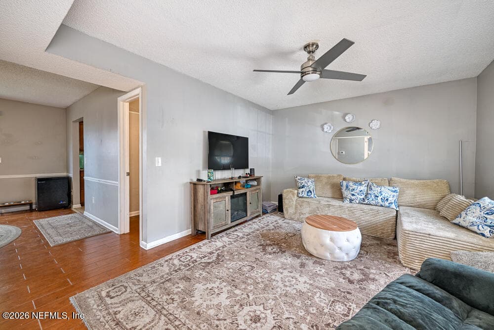 Photo 2 of 1101 KETTERING Way, Orange Park, FL 32073