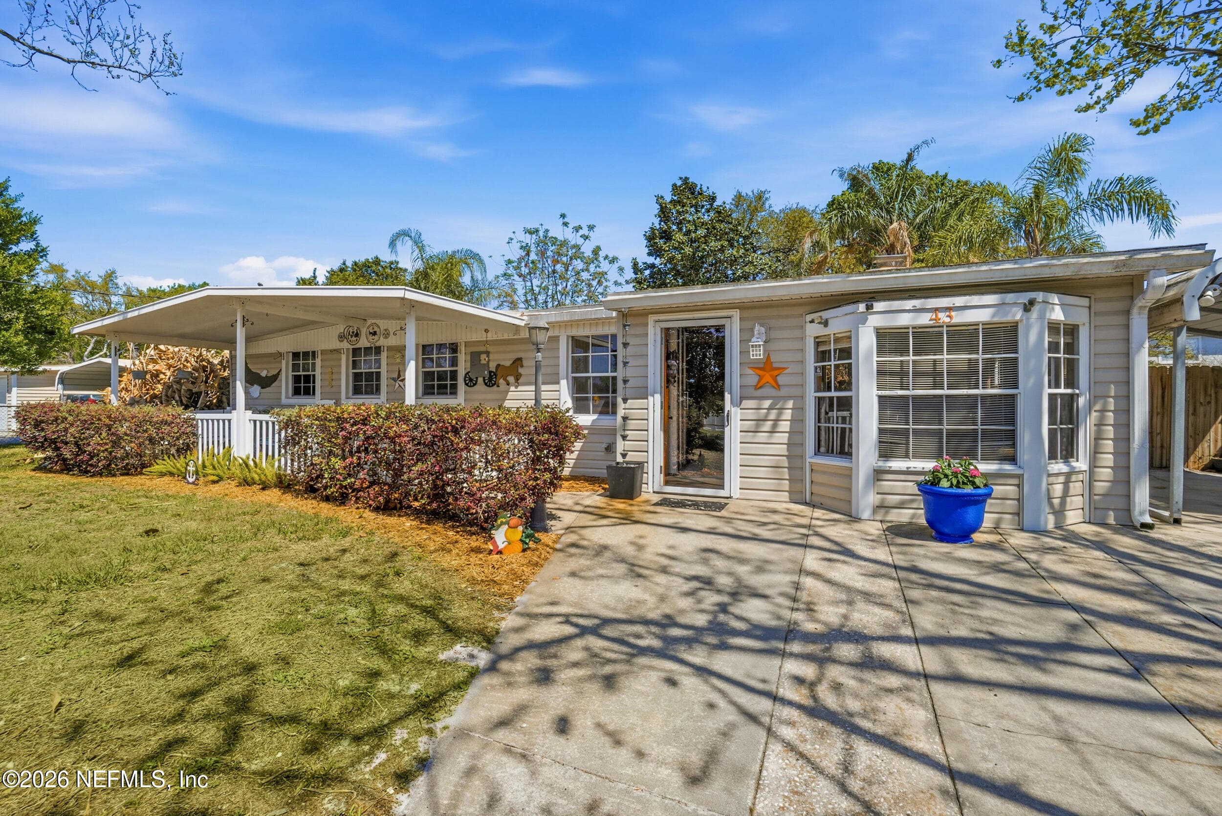 43 FORRESTAL Circle N, Atlantic Beach, FL 32233