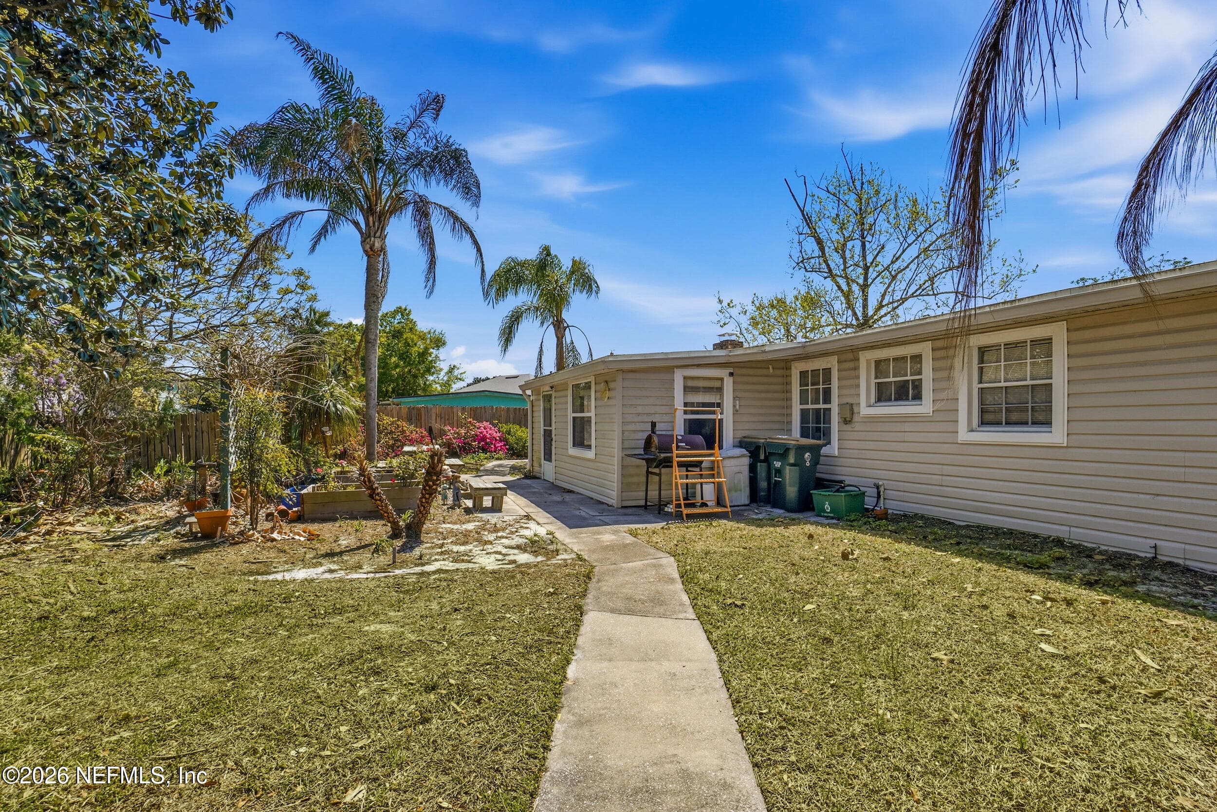 Photo 27 of 43 FORRESTAL Circle N, Atlantic Beach, FL 32233