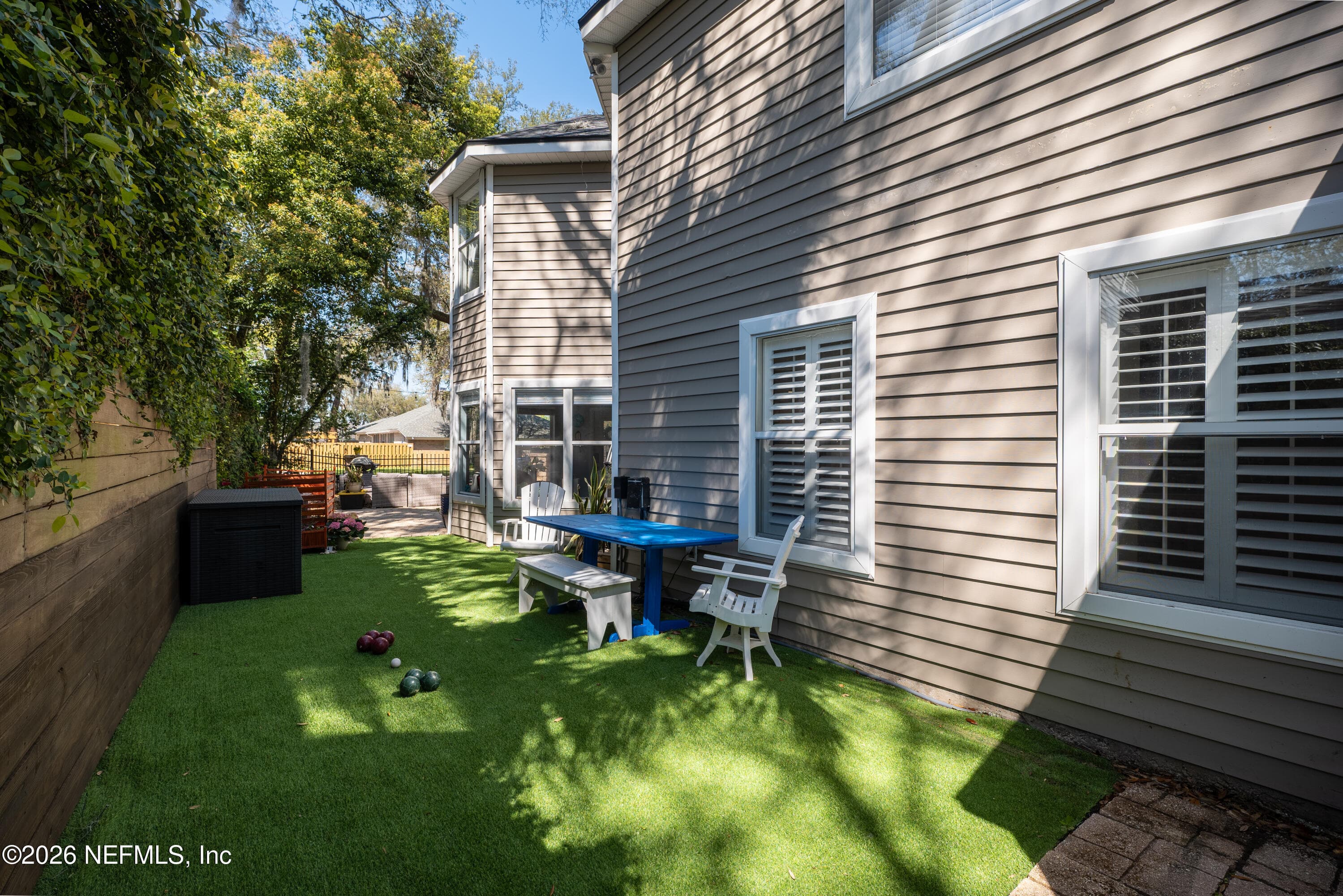 Turf backyard — 2280 OAK FOREST Drive, Jacksonville Beach, FL 32250