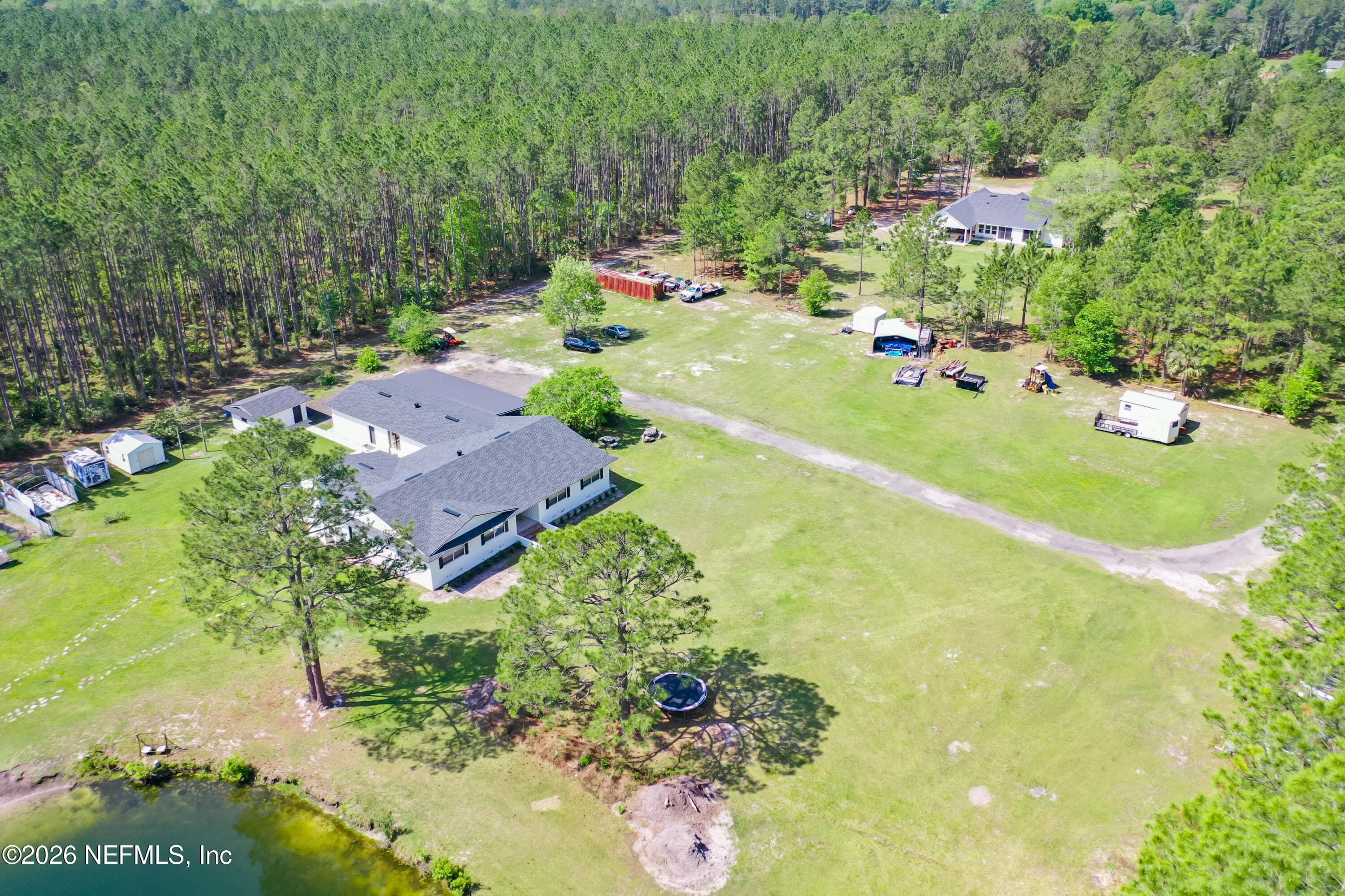 Photo 5 of 26504 SHEARED STOKES Road, Hilliard, FL 32046