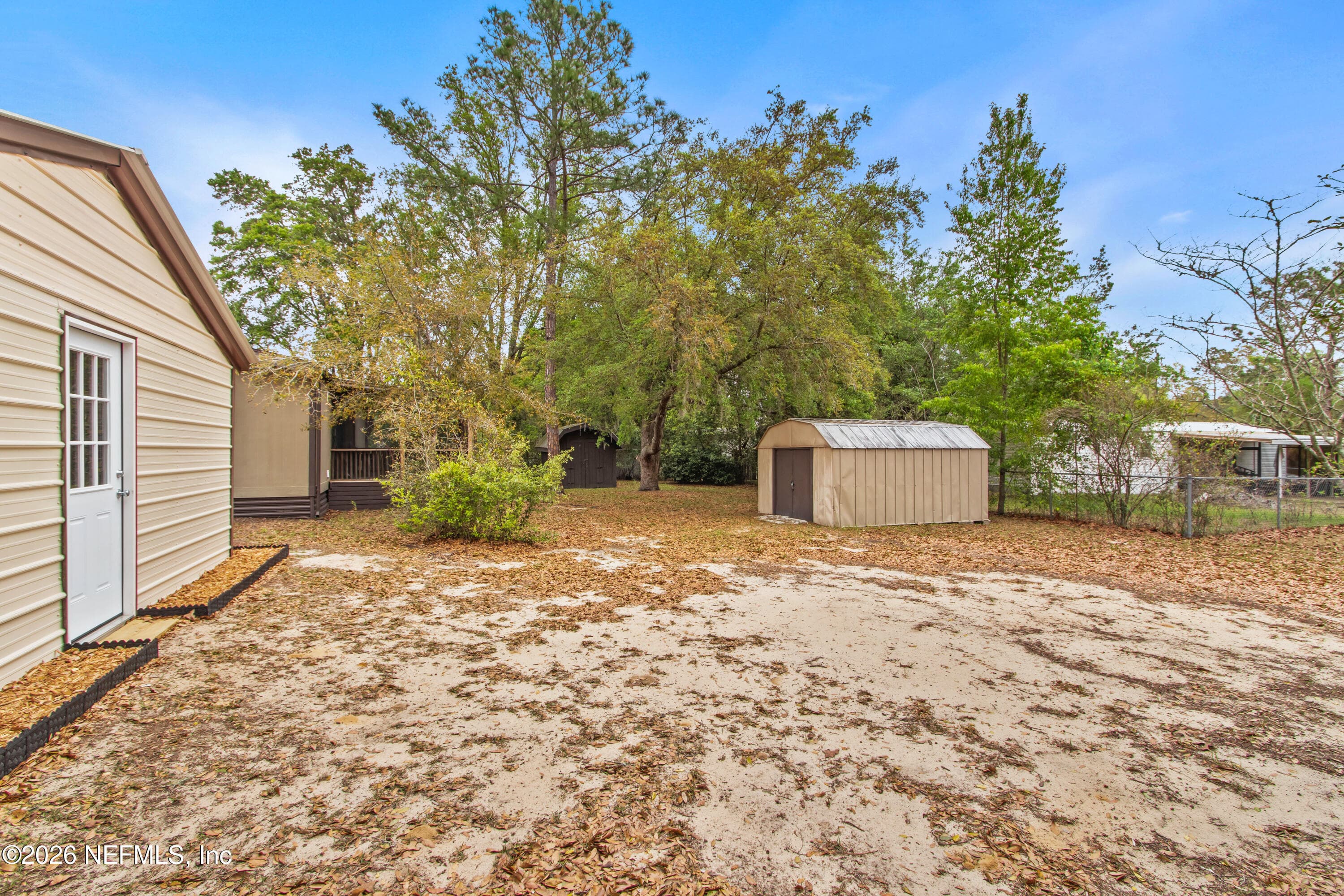Photo 9 of 206 ANTHONY Avenue, Interlachen, FL 32148