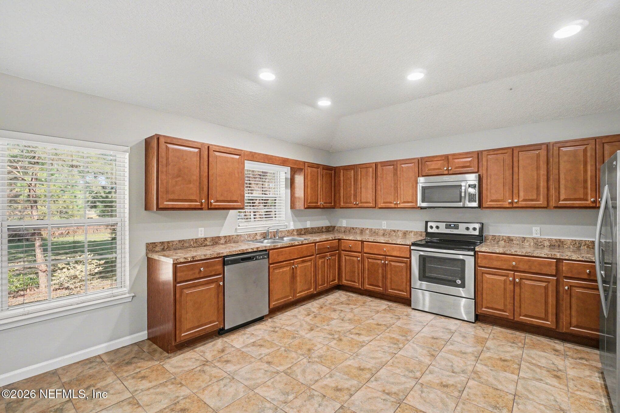 Photo 5 of 87061 FARNSWORTH Lane, Yulee, FL 32097