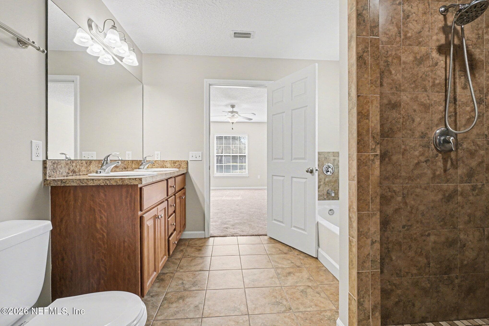 Photo 9 of 87061 FARNSWORTH Lane, Yulee, FL 32097