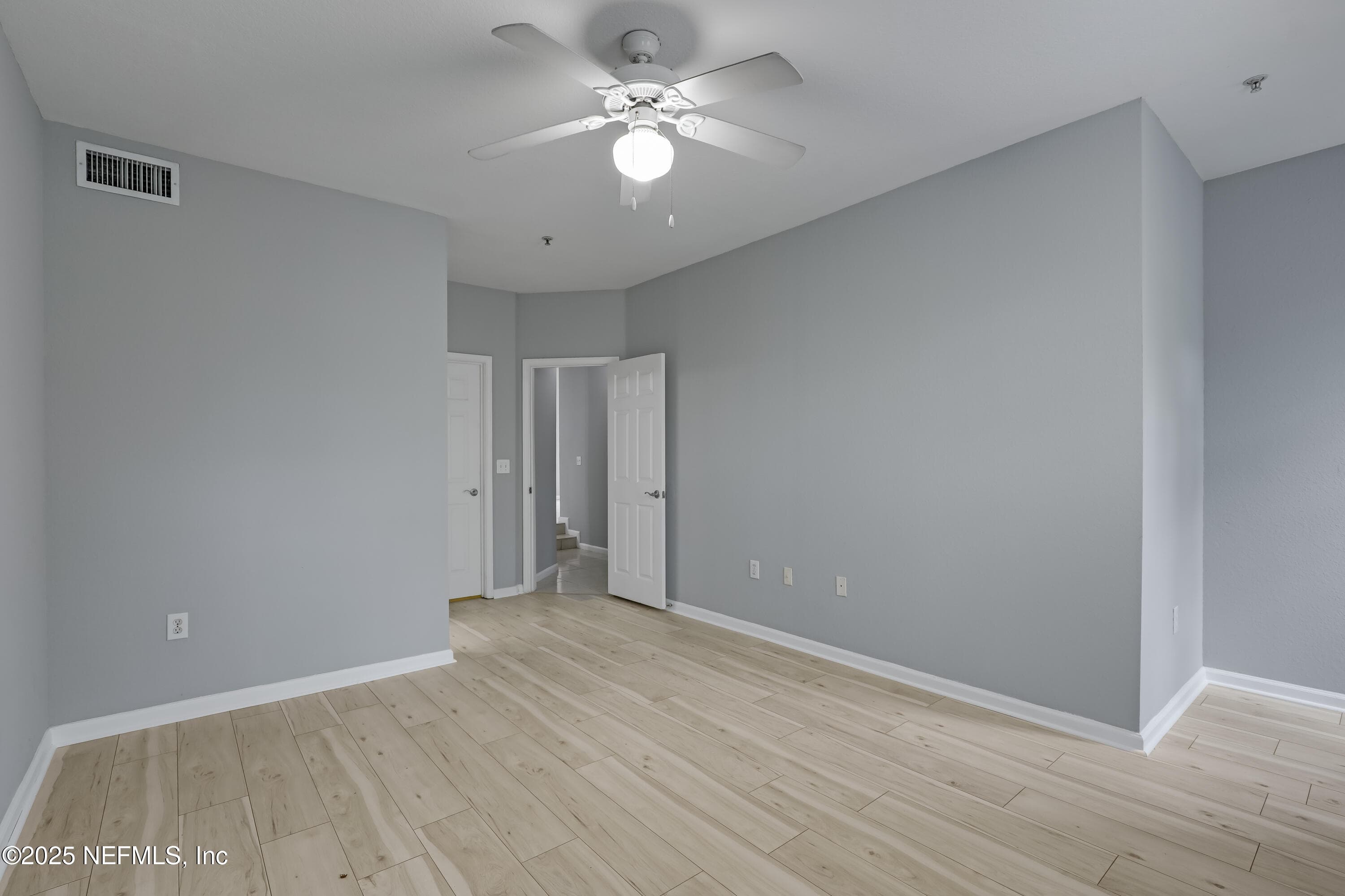 Photo 12 of 10075 GATE Parkway N 812, Jacksonville, FL 32246