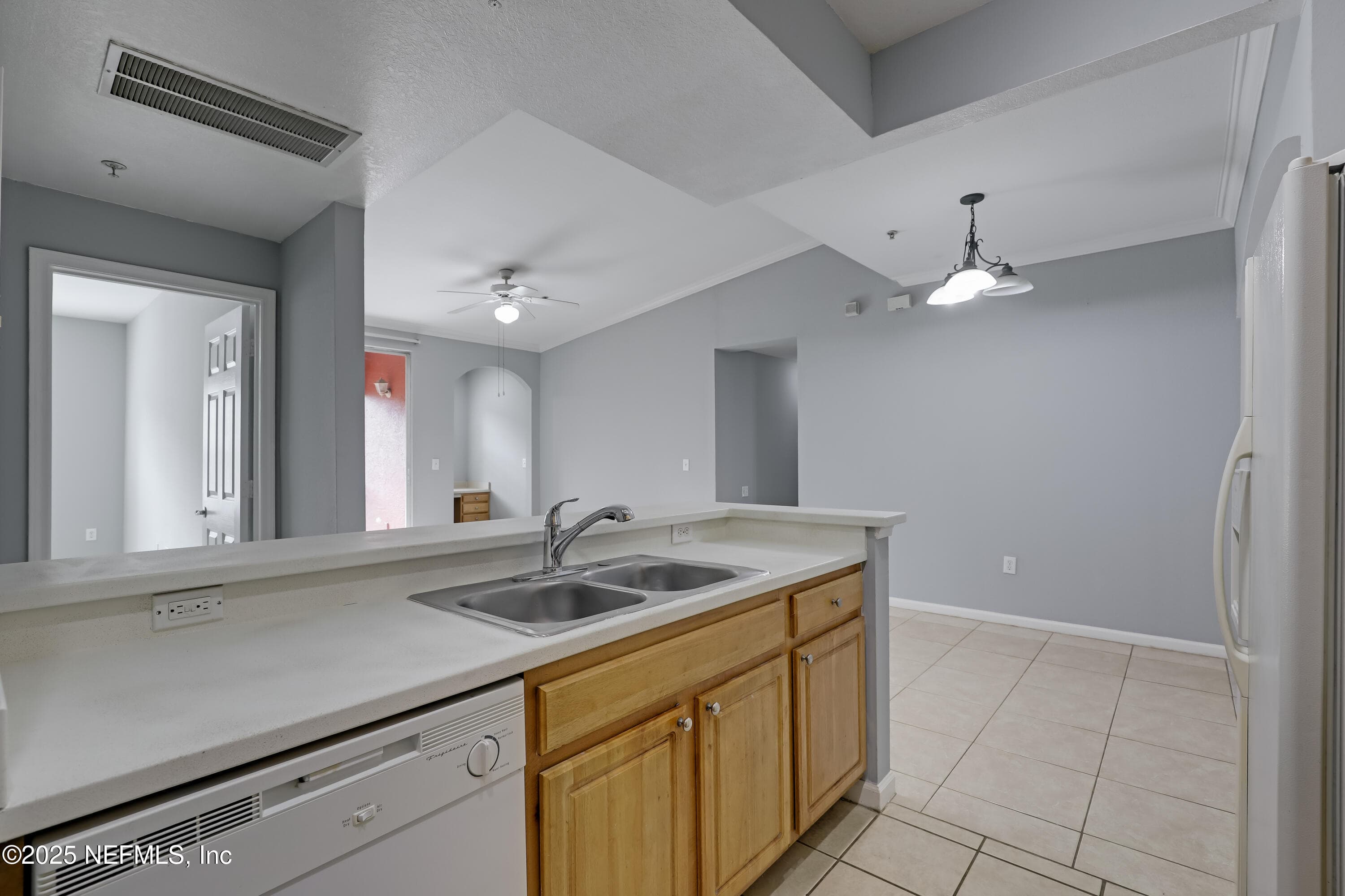 Photo 24 of 10075 GATE Parkway N 812, Jacksonville, FL 32246