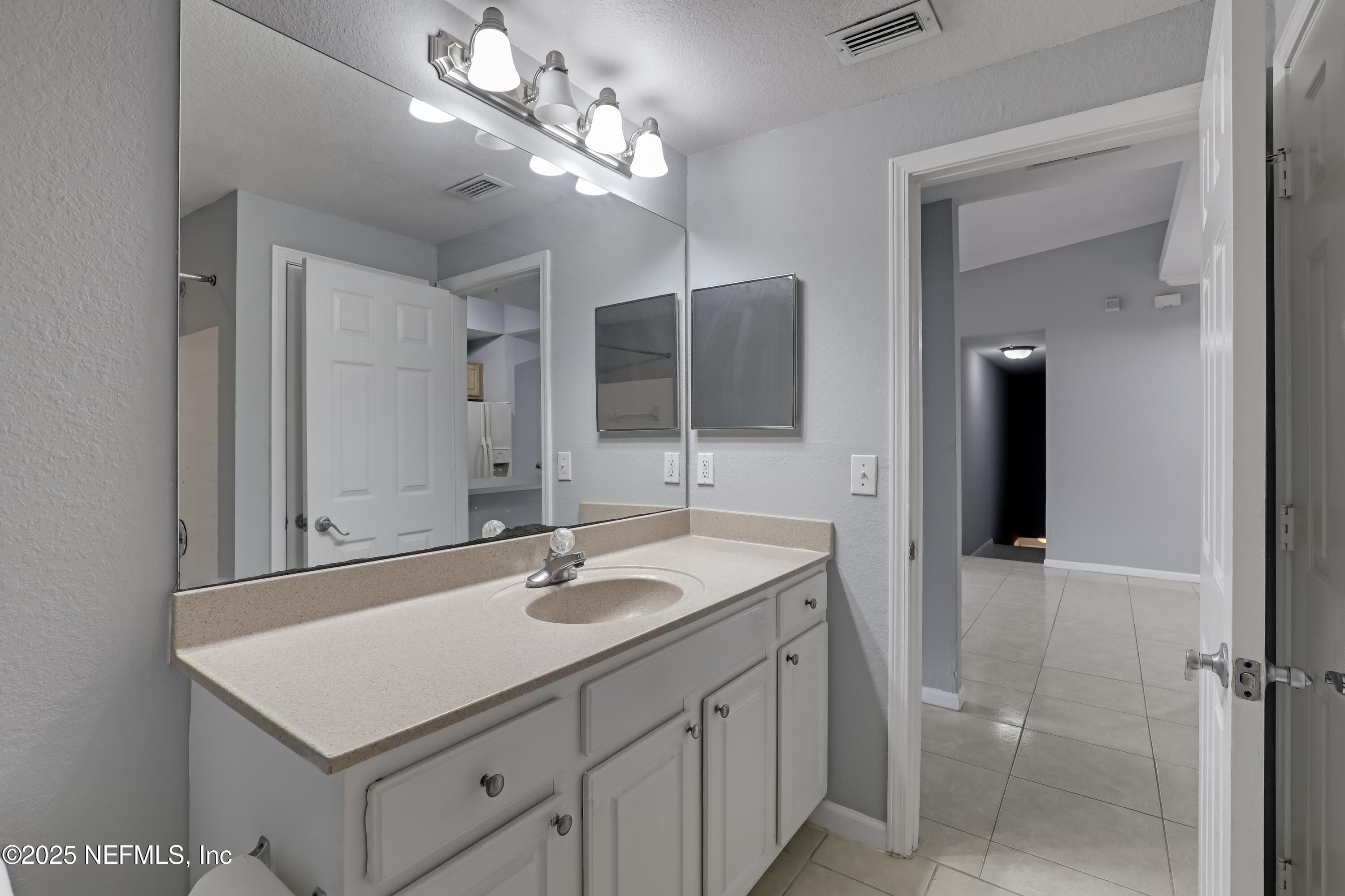 Photo 26 of 10075 GATE Parkway N 812, Jacksonville, FL 32246