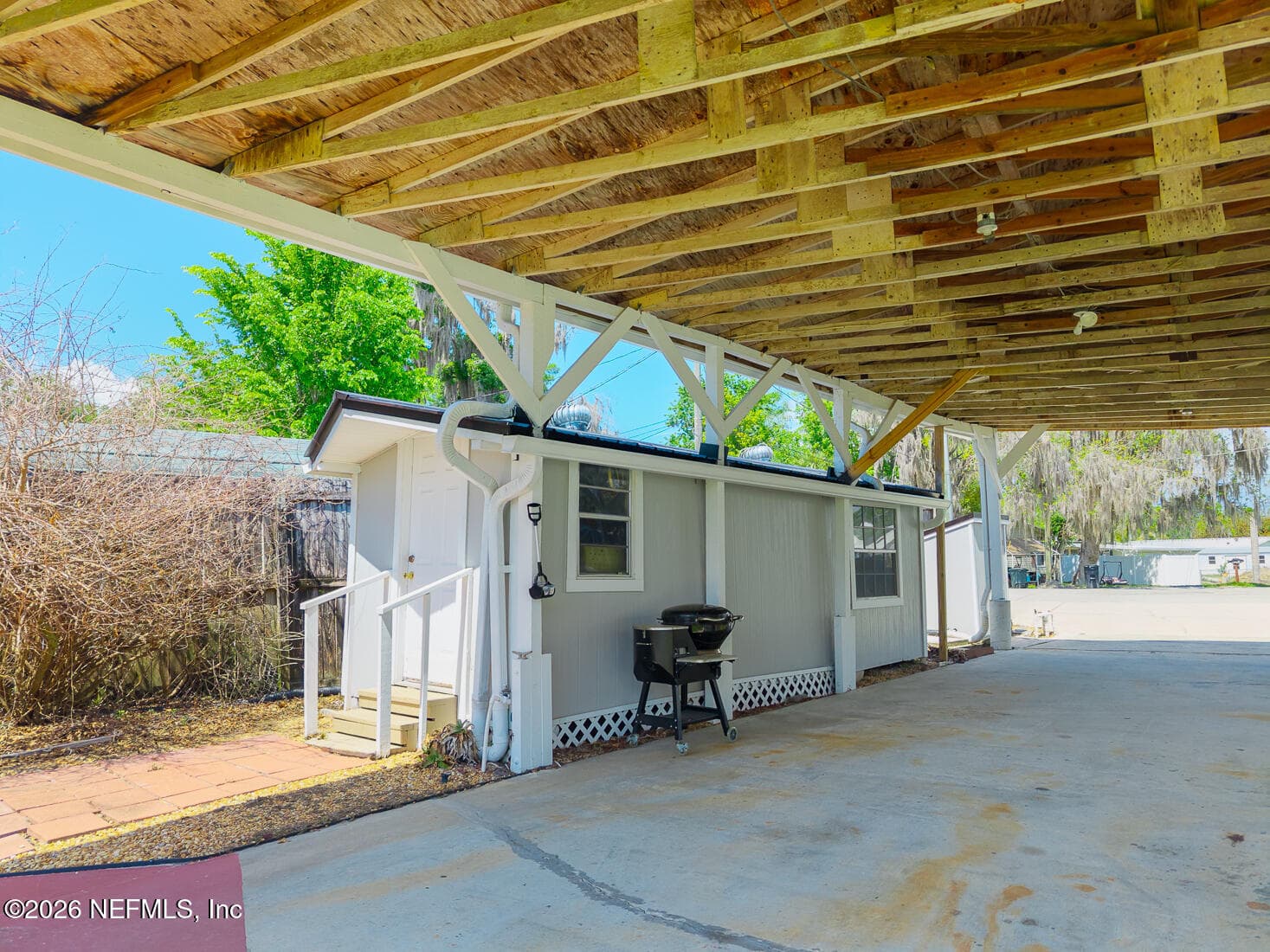 Photo 10 of 160 SMITH Lane, Satsuma, FL 32189
