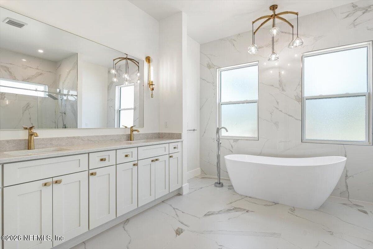 Photo 32 of 13 OLD OAK Drive N, Palm Coast, FL 32137