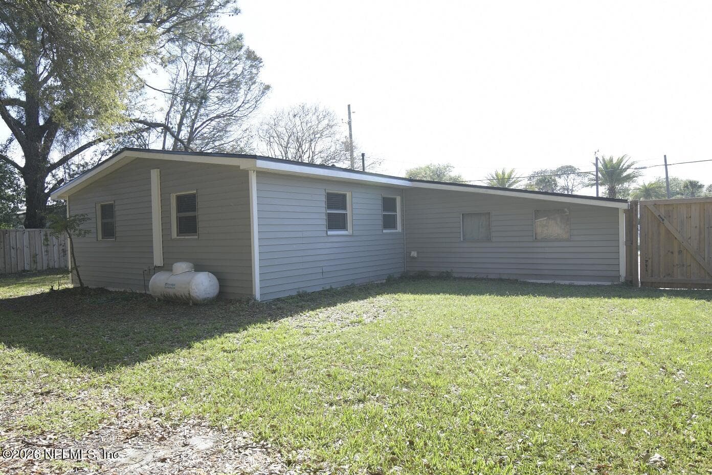 Photo 8 of 477 SAILFISH Drive E, Atlantic Beach, FL 32233