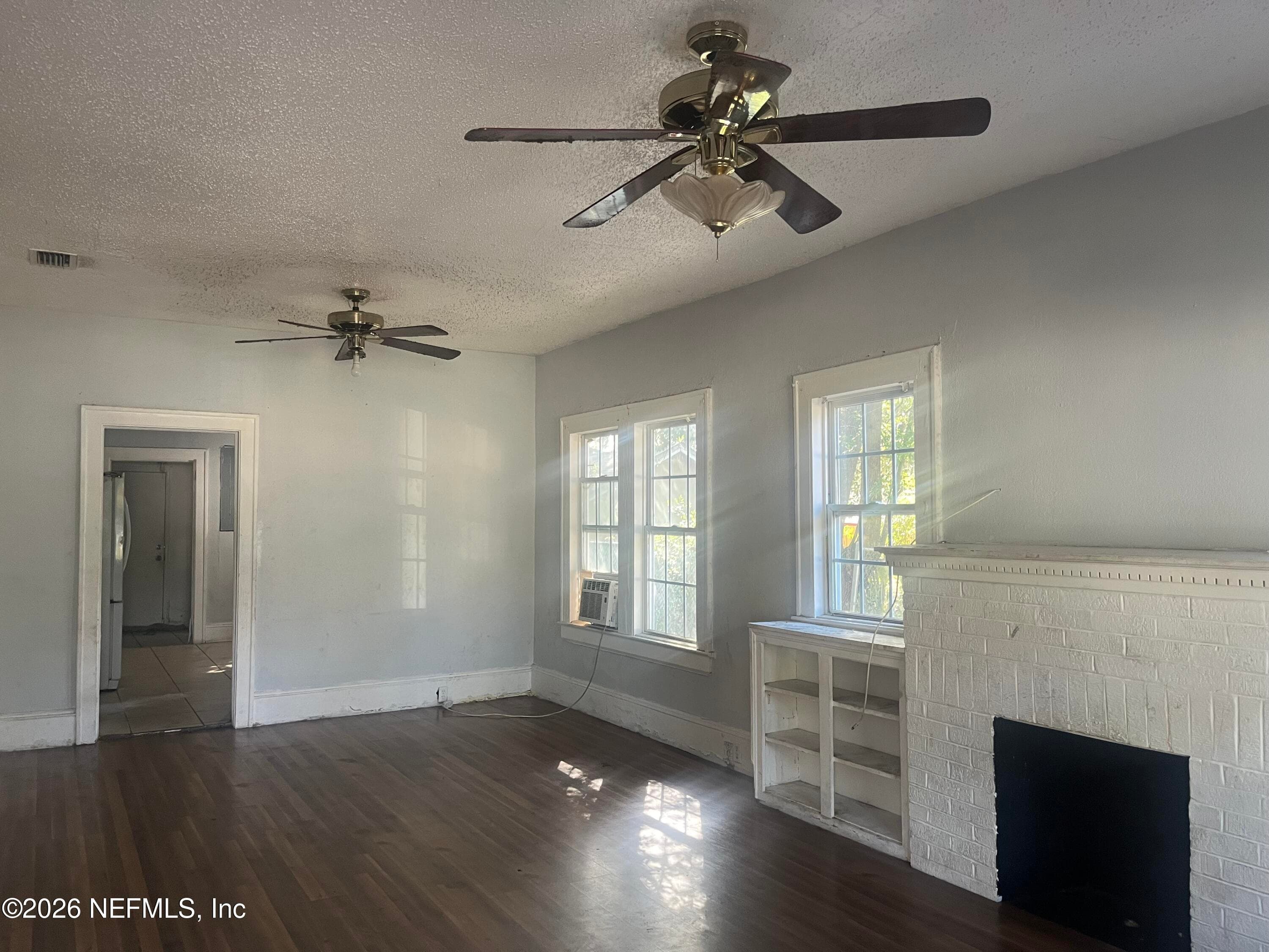 Photo 7 of 652 FERN Street, Jacksonville, FL 32206