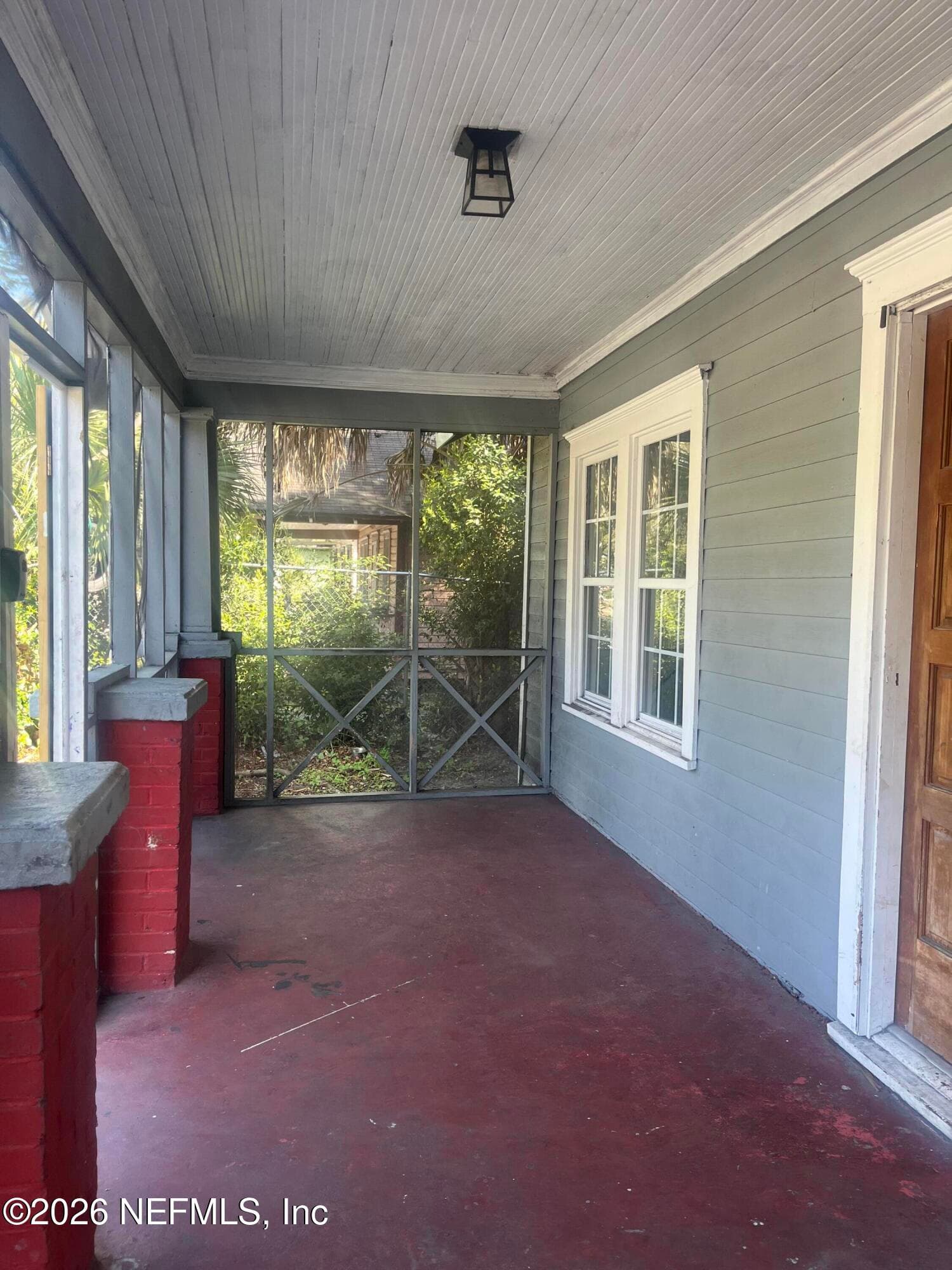 Photo 3 of 652 FERN Street, Jacksonville, FL 32206