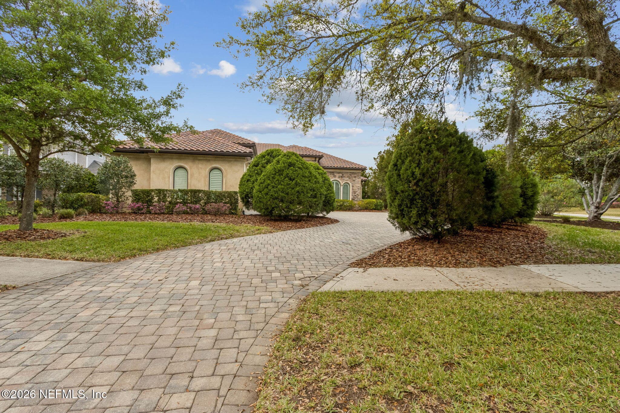 Photo 3 of 5226 COMMISSIONERS Drive, Jacksonville, FL 32224