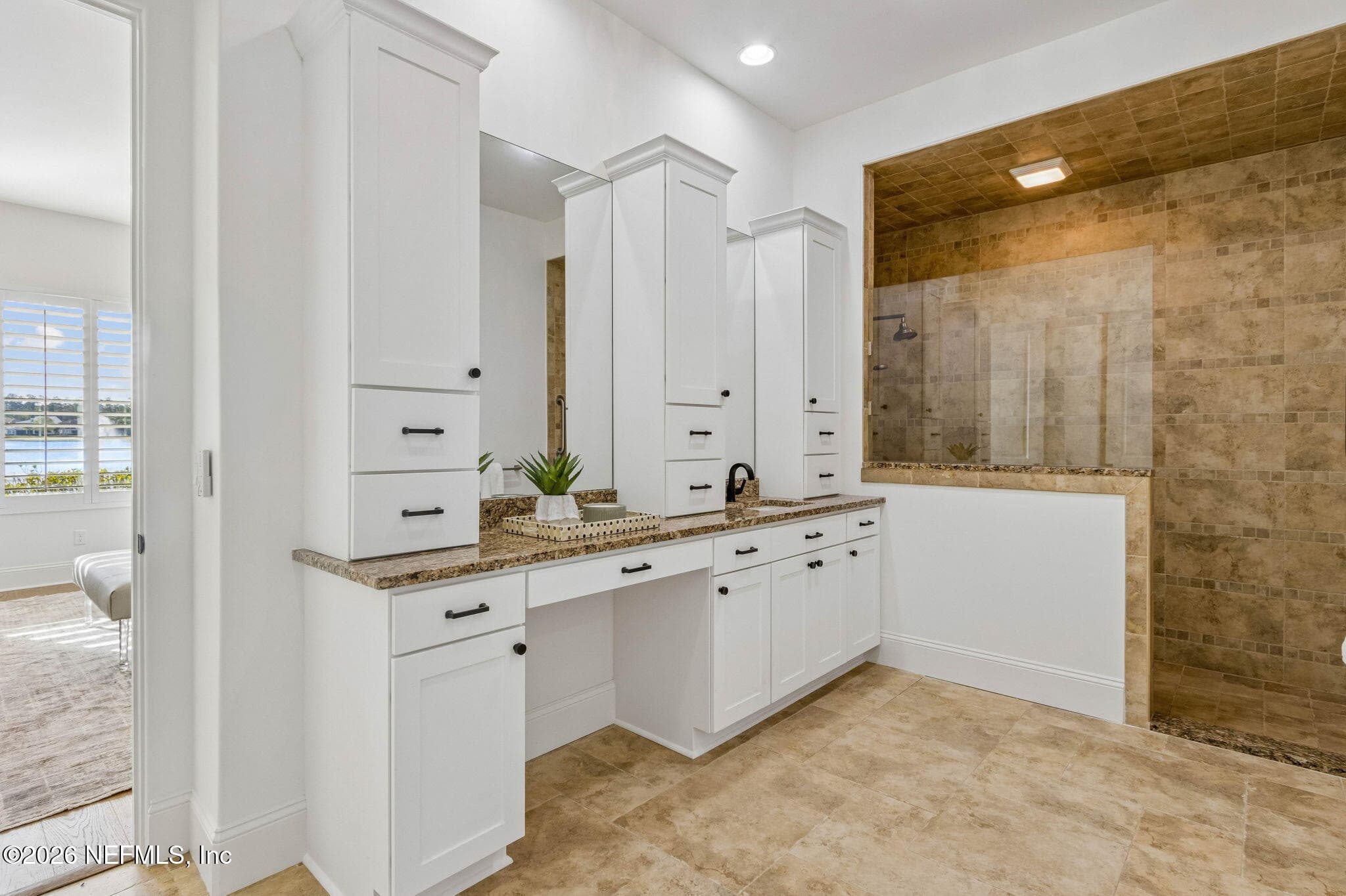Photo 32 of 5226 COMMISSIONERS Drive, Jacksonville, FL 32224