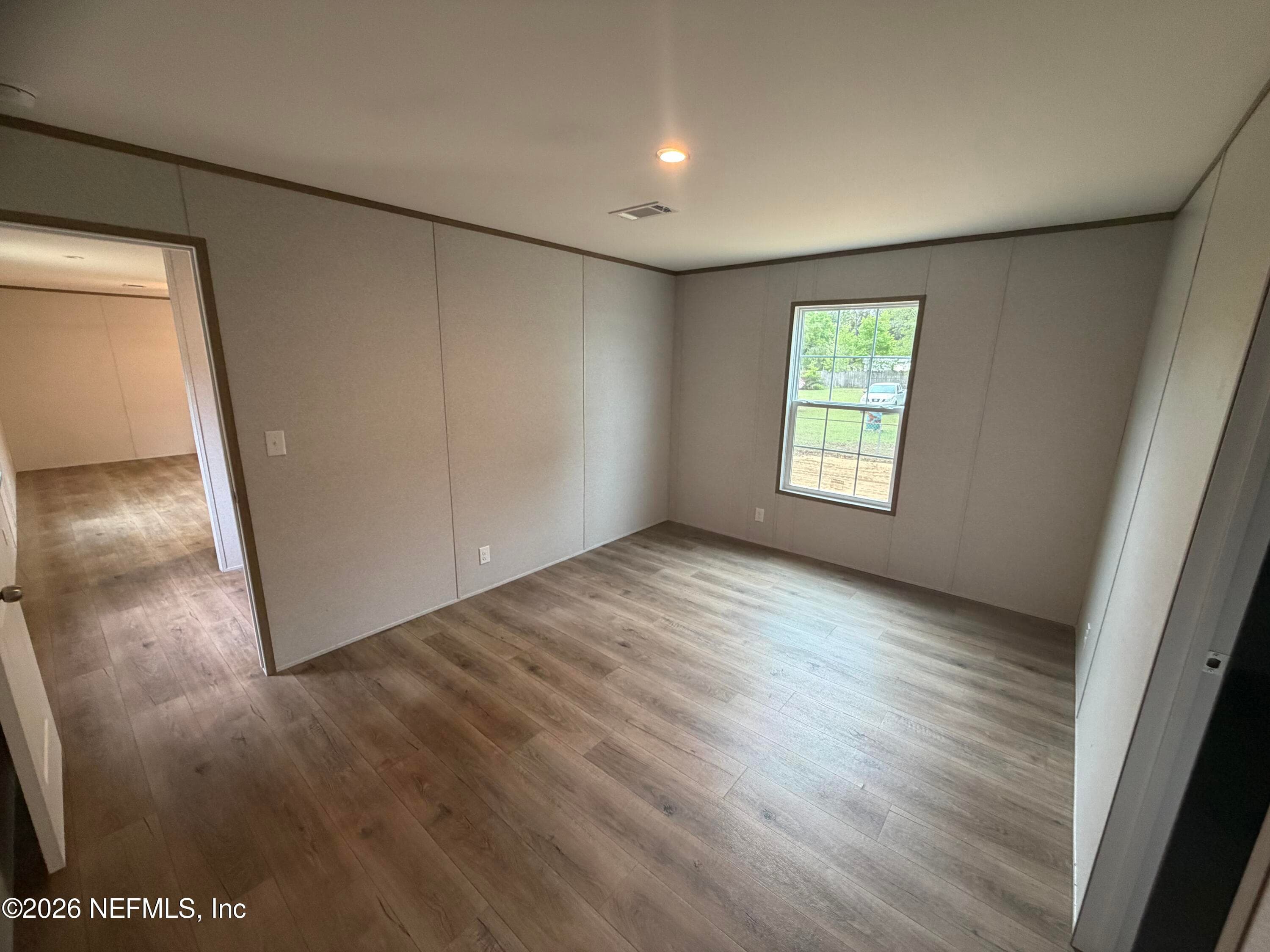 Photo 13 of 213 MILTON Avenue, Interlachen, FL 32148