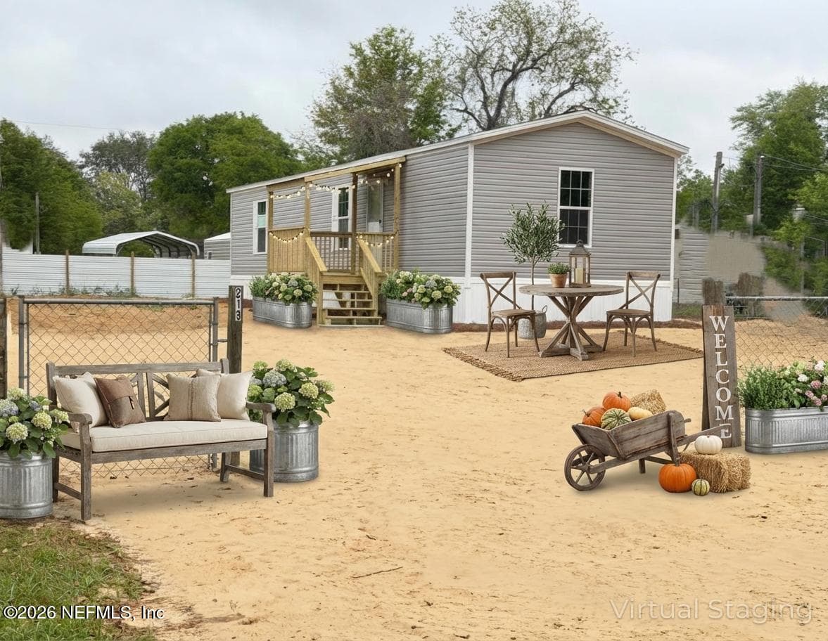 Virtually Staged — 213 MILTON Avenue, Interlachen, FL 32148