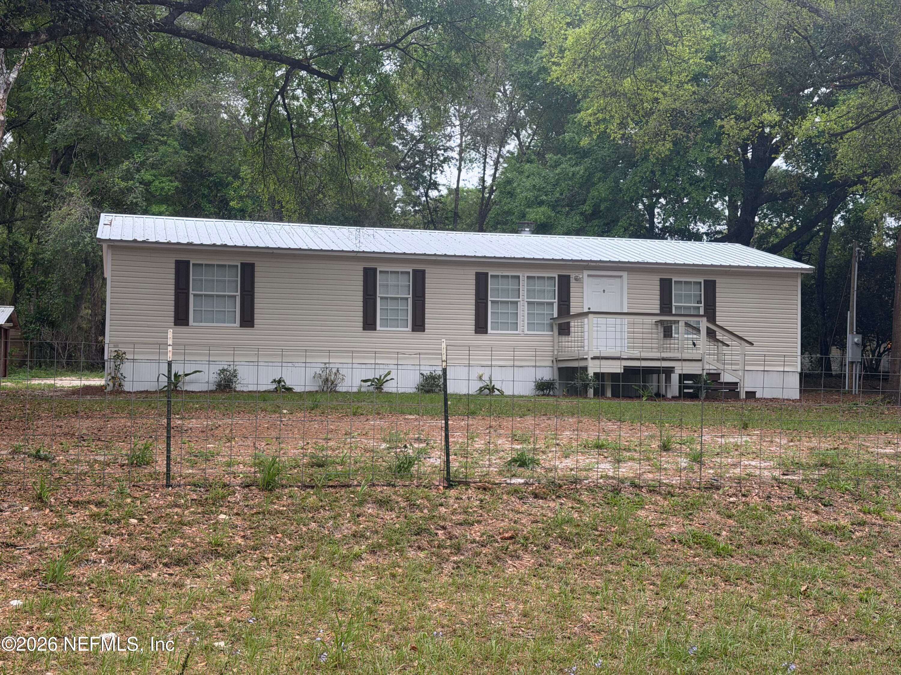 Photo 6 of 204 RABBIT TRACK Road, Satsuma, FL 32189