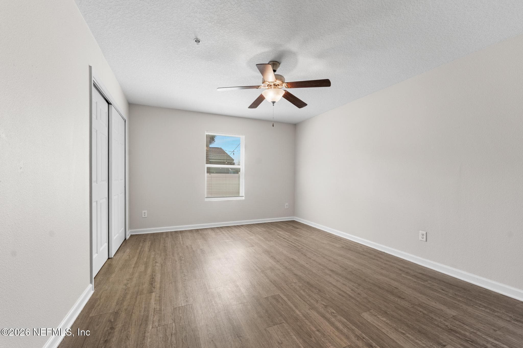 Photo 6 of 128 S 10TH Street, Jacksonville Beach, FL 32250