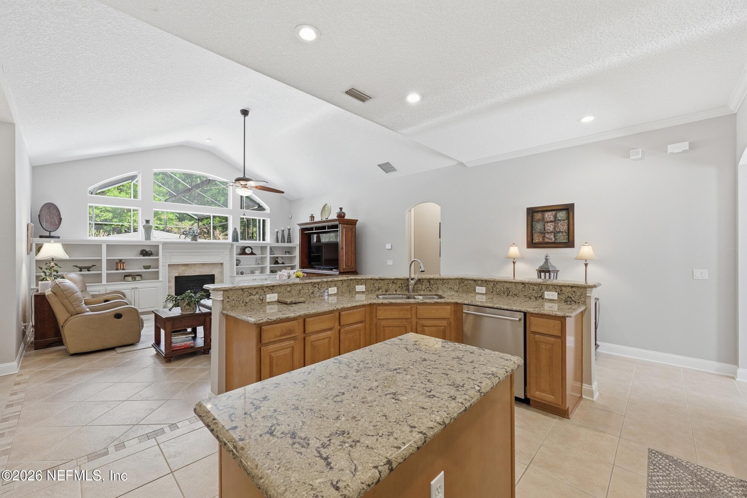 Photo 11 of 376 N LOMBARDY Loop, St. Johns, FL 32259