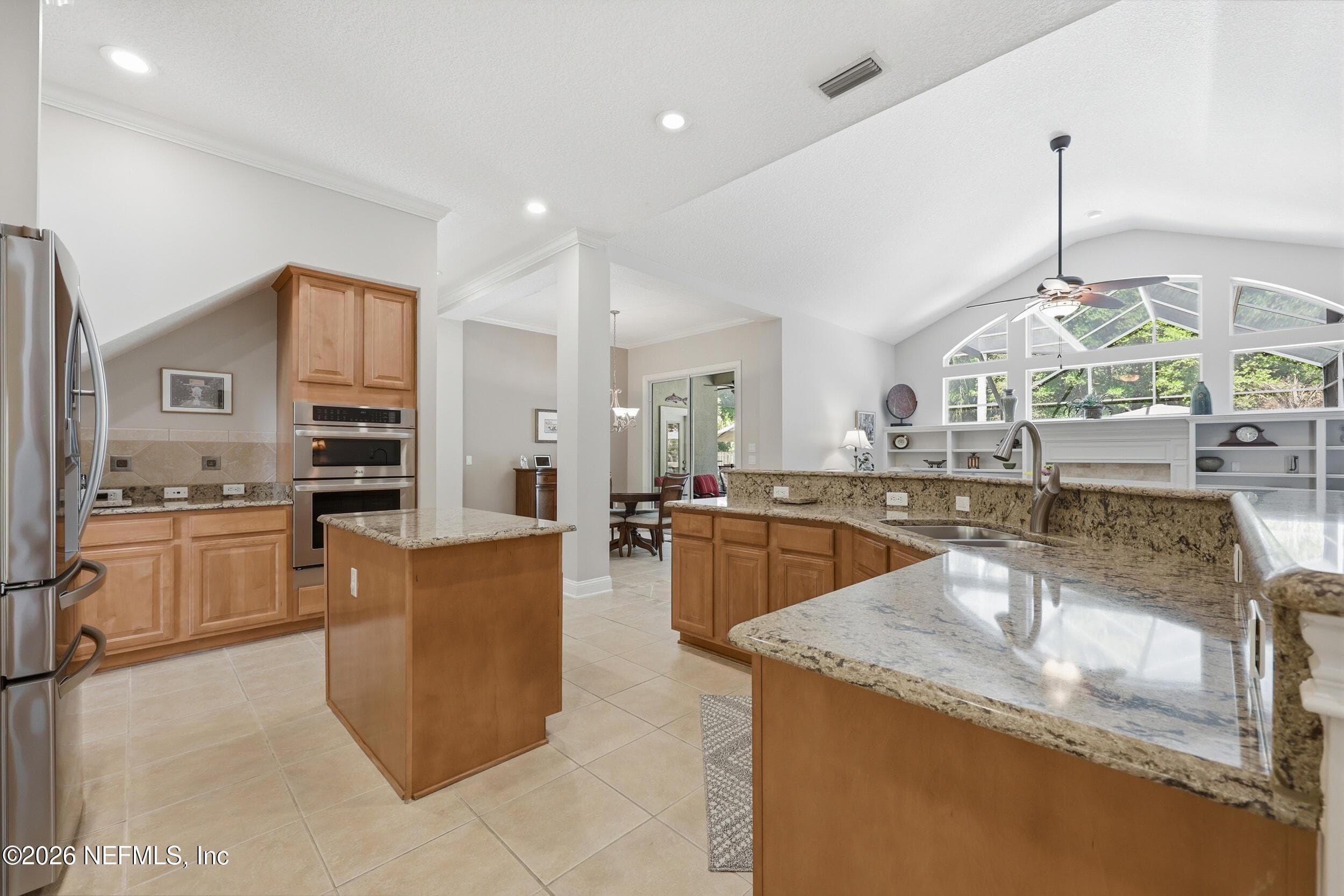 Photo 12 of 376 N LOMBARDY Loop, St. Johns, FL 32259
