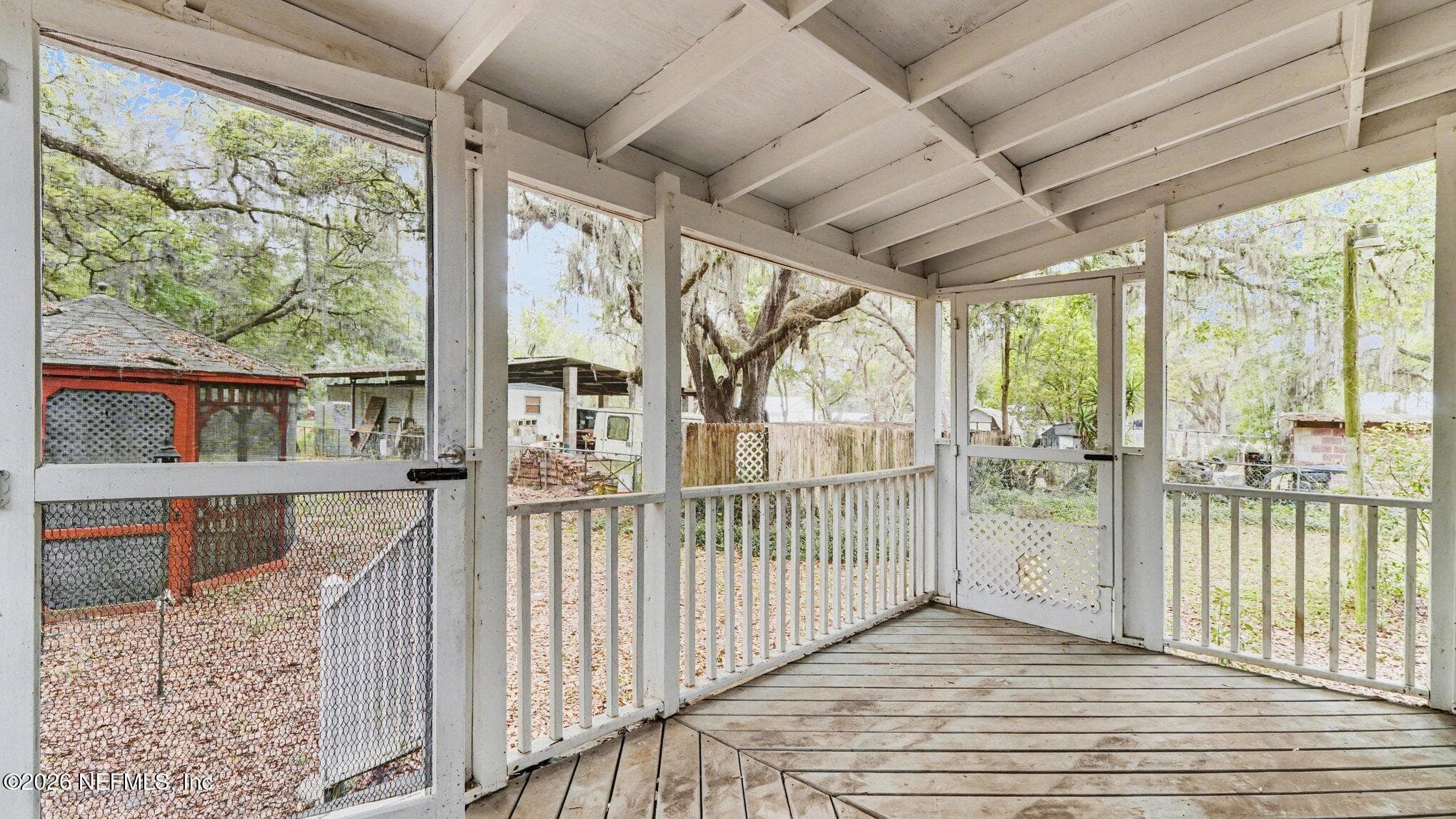Photo 12 of 808 COUNTY ROAD 20A, Hawthorne, FL 32640