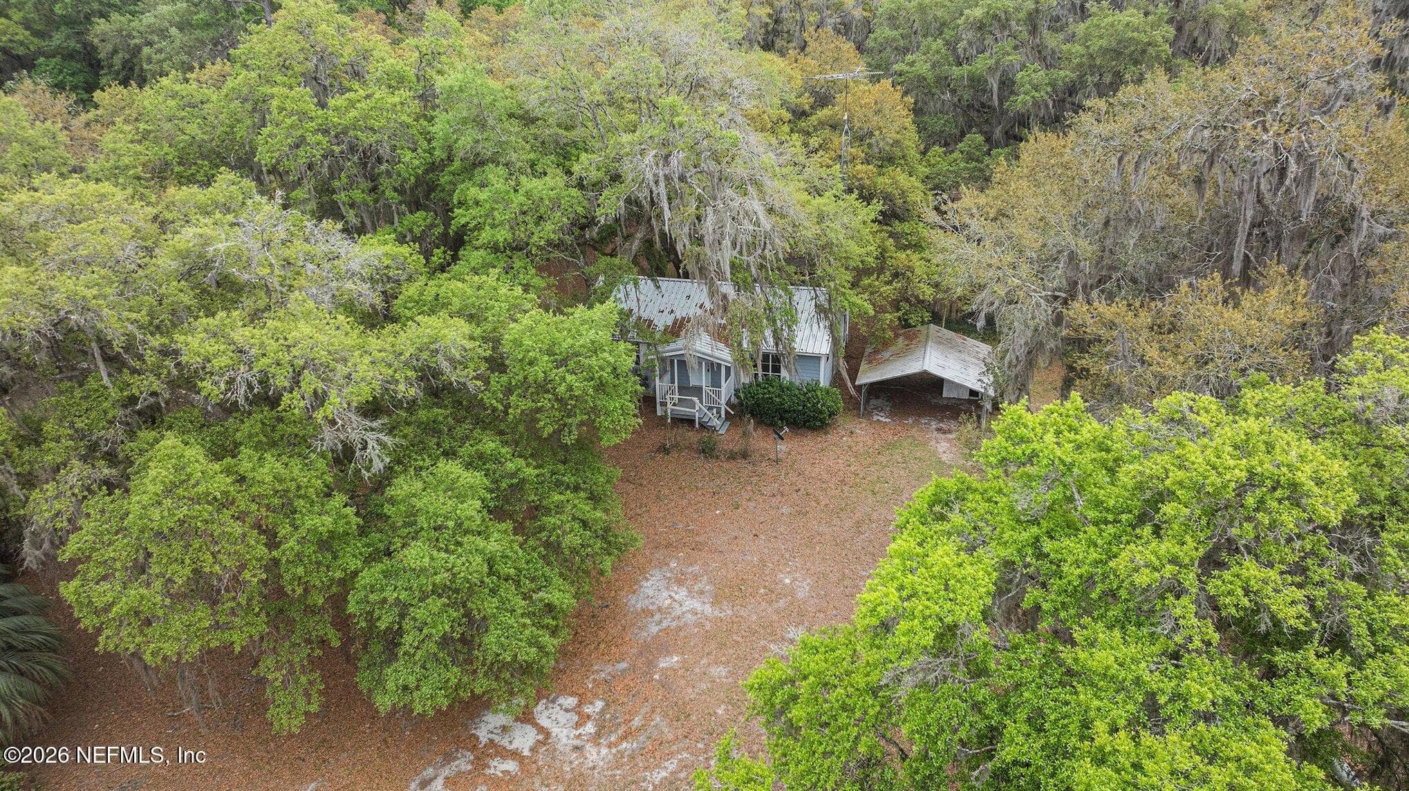 Photo 3 of 808 COUNTY ROAD 20A, Hawthorne, FL 32640