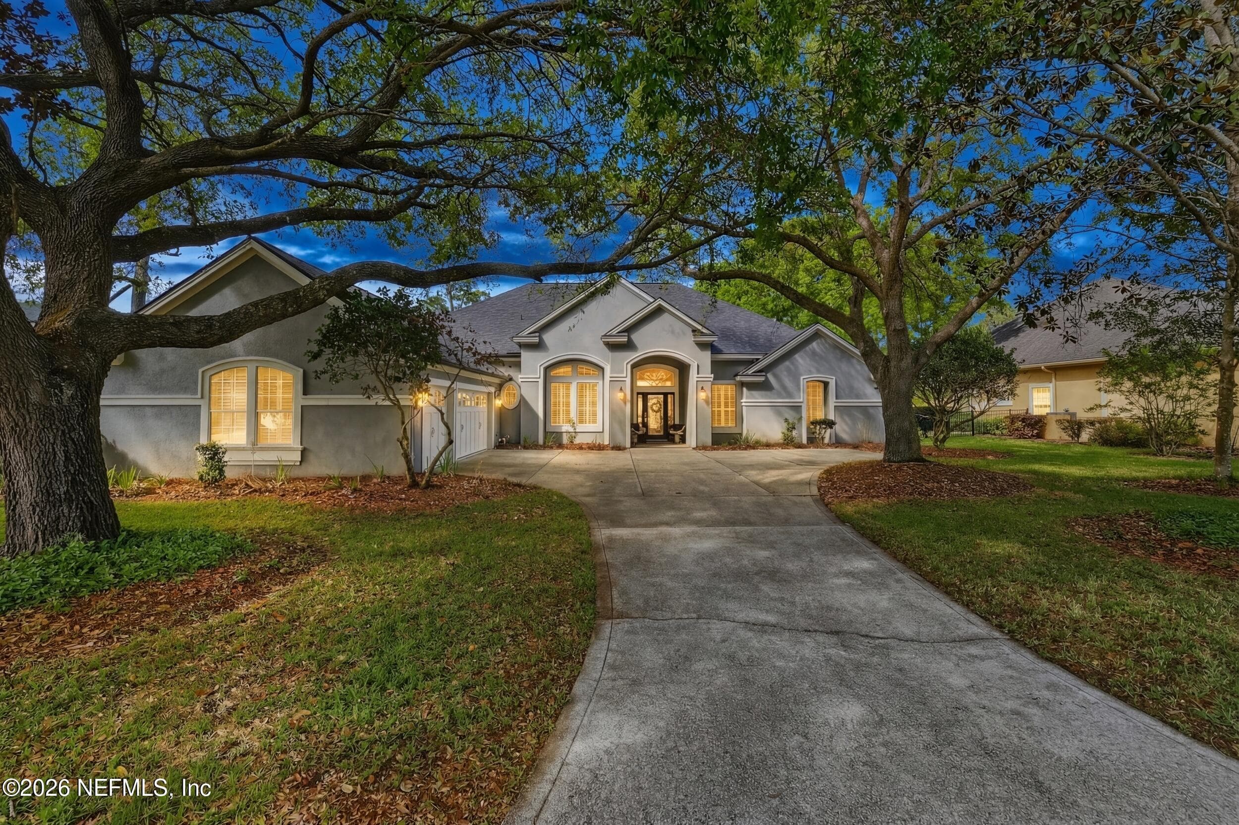 Photo 4 of 12925 HUNTLEY MANOR Drive, Jacksonville, FL 32224