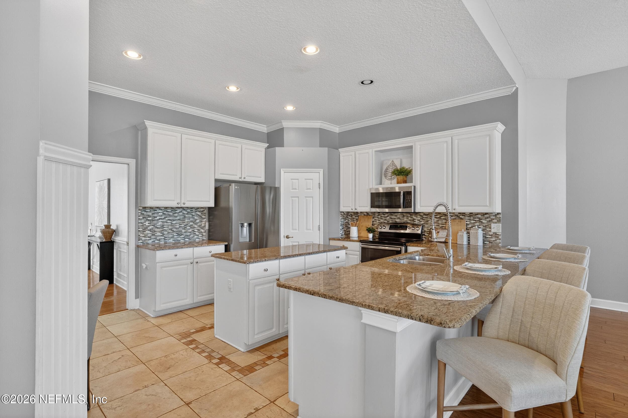 Photo 17 of 12925 HUNTLEY MANOR Drive, Jacksonville, FL 32224