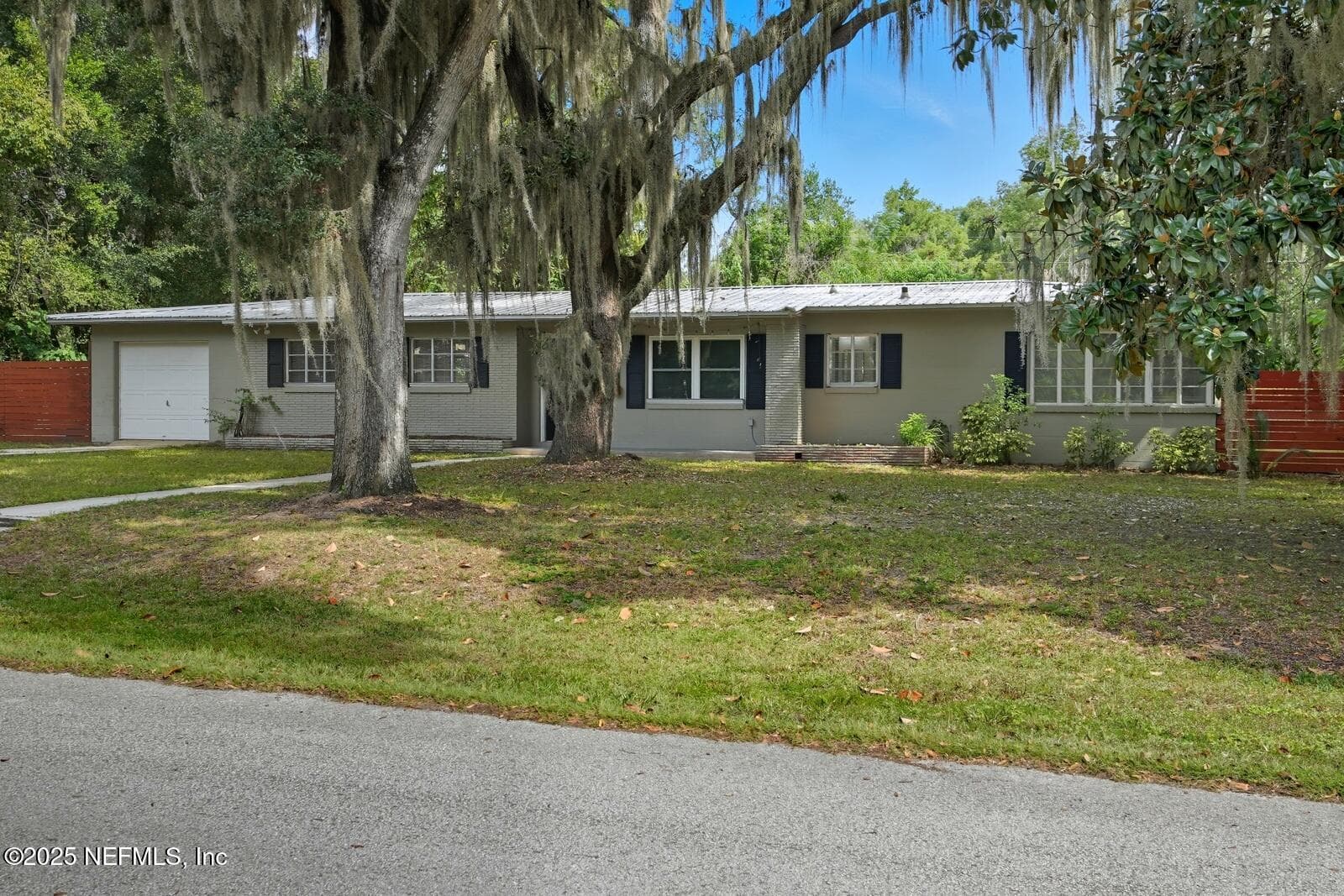 Photo 6 of 130 SW PEACH Street, Keystone Heights, FL 32656