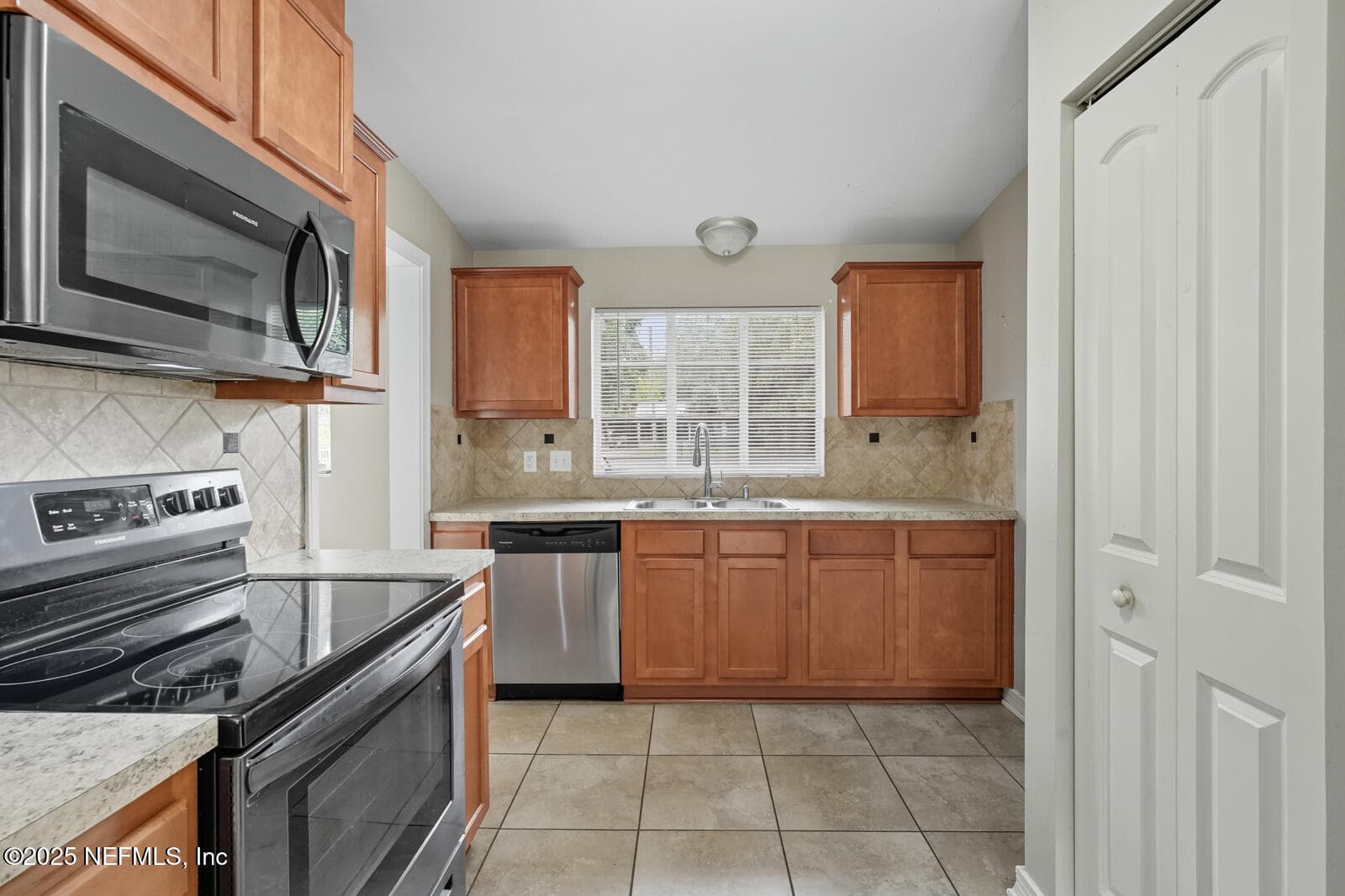 Photo 19 of 130 SW PEACH Street, Keystone Heights, FL 32656