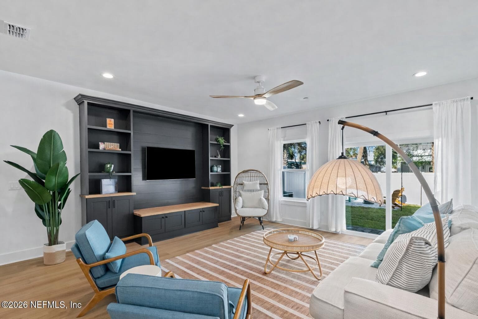 Smooth ceilings and walls with sherwin Williams brand paint — 921 2ND Avenue S, Jacksonville Beach, FL 32250