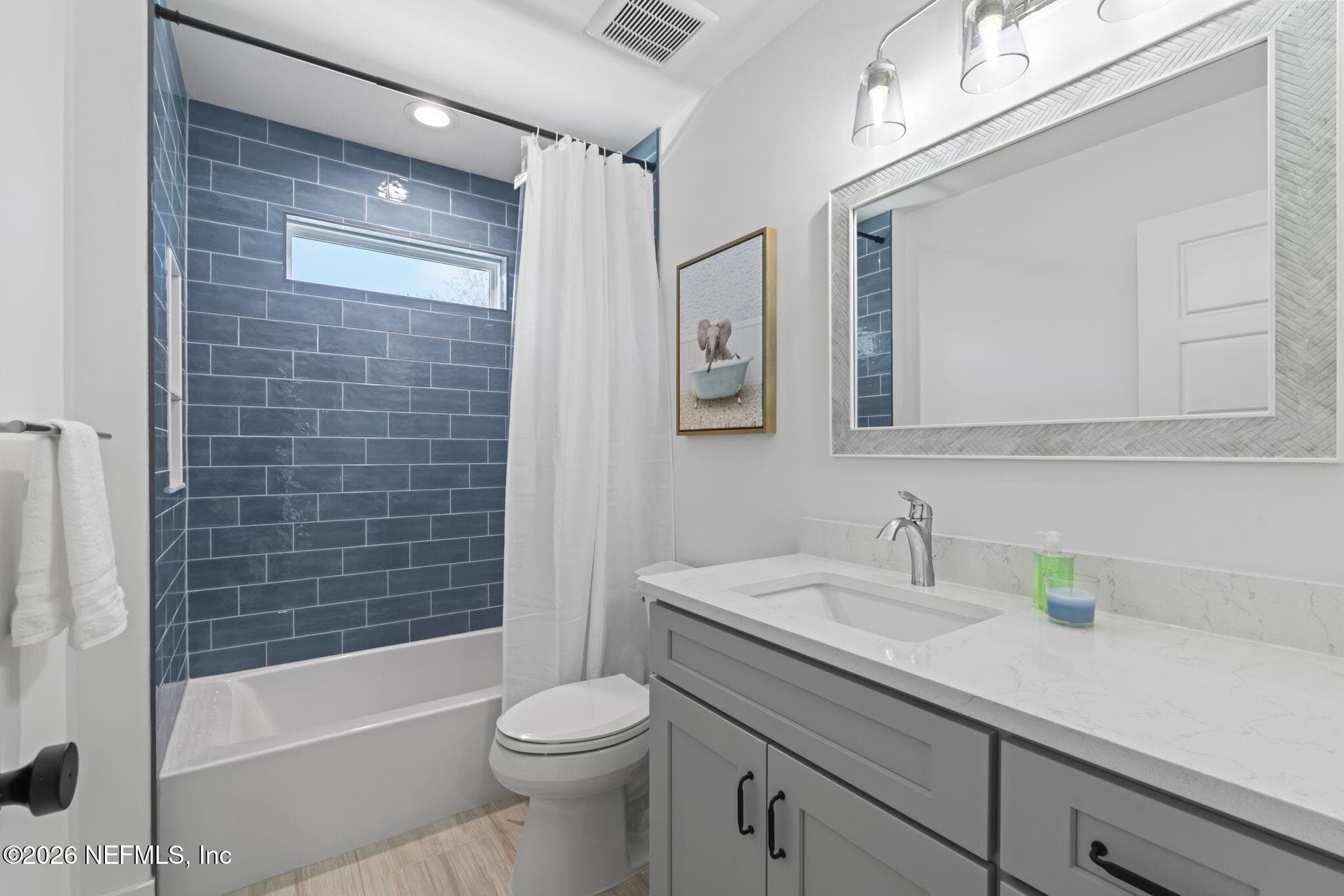 Full bath with Upgraded Kohler tub — 921 2ND Avenue S, Jacksonville Beach, FL 32250