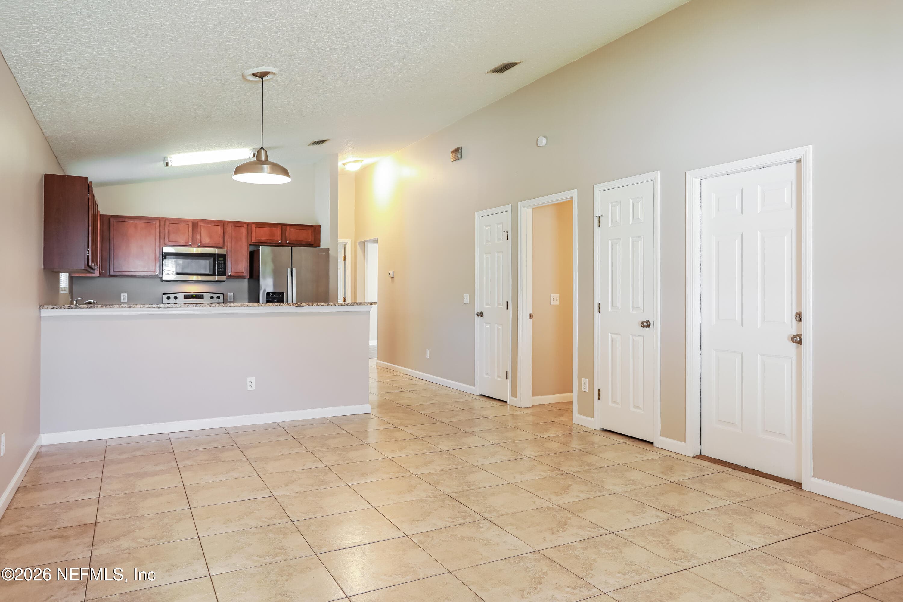 Photo 5 of 628 4TH Avenue S, Jacksonville Beach, FL 32250