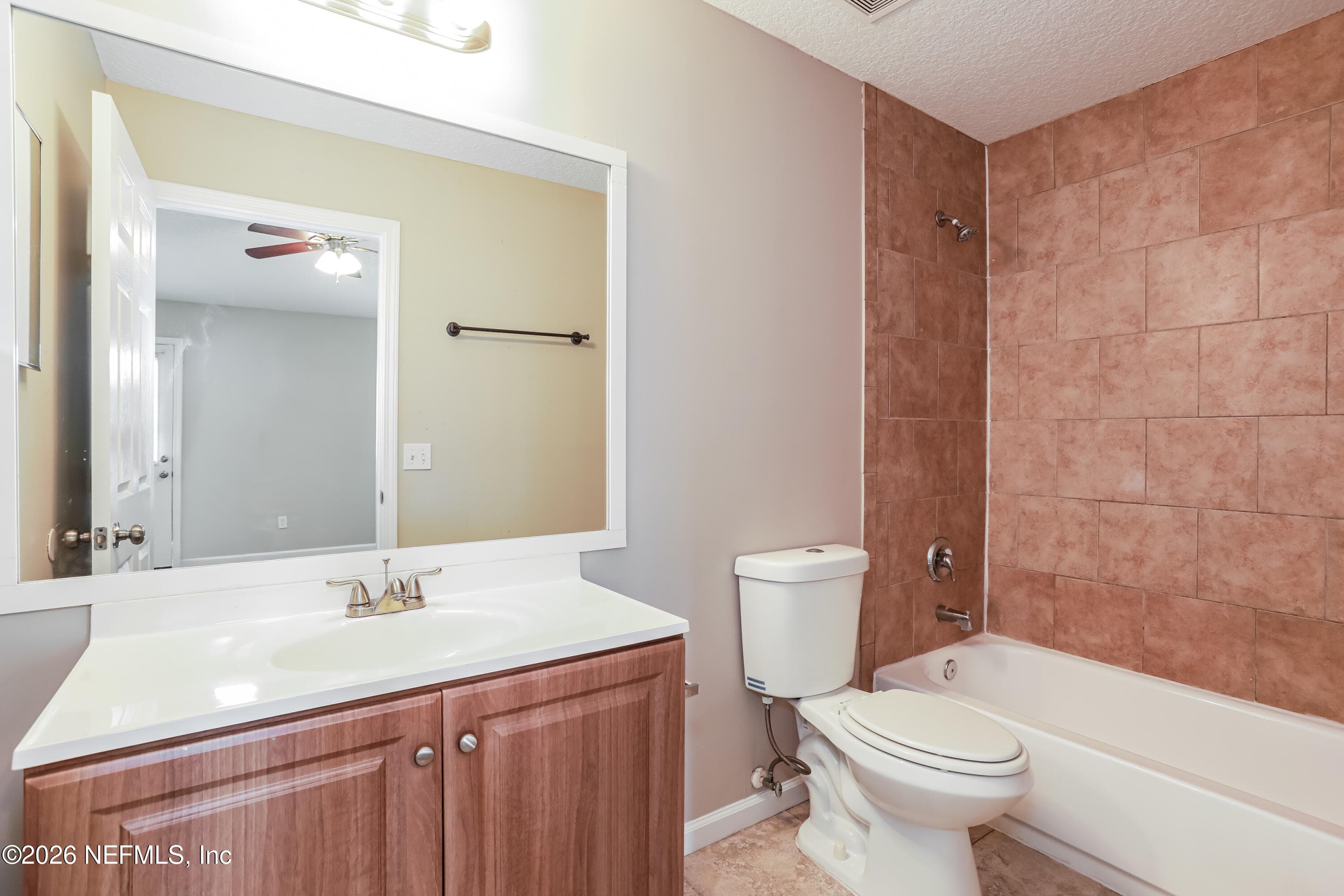 Photo 10 of 628 4TH Avenue S, Jacksonville Beach, FL 32250