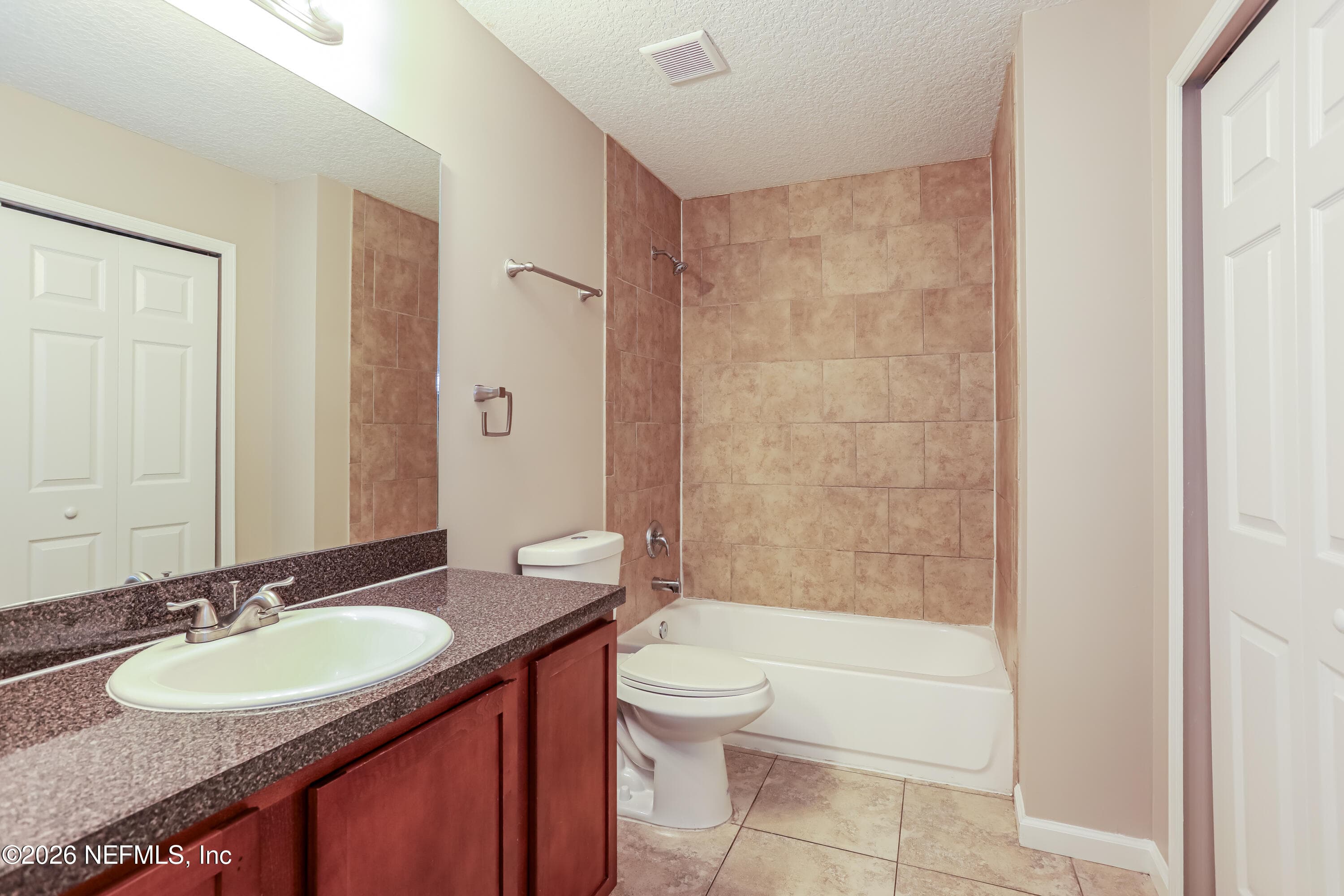 Photo 14 of 628 4TH Avenue S, Jacksonville Beach, FL 32250