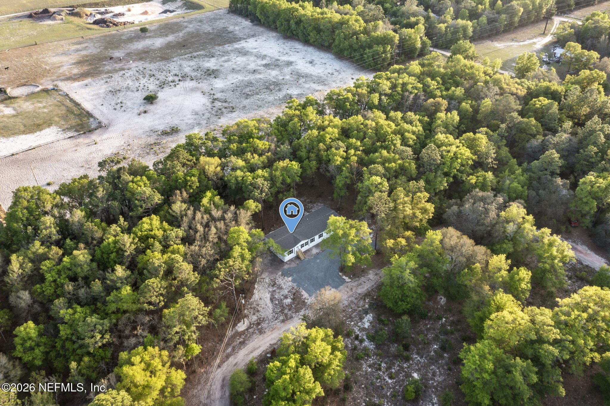 Photo 4 of 6109 CENTER Circle, Keystone Heights, FL 32656