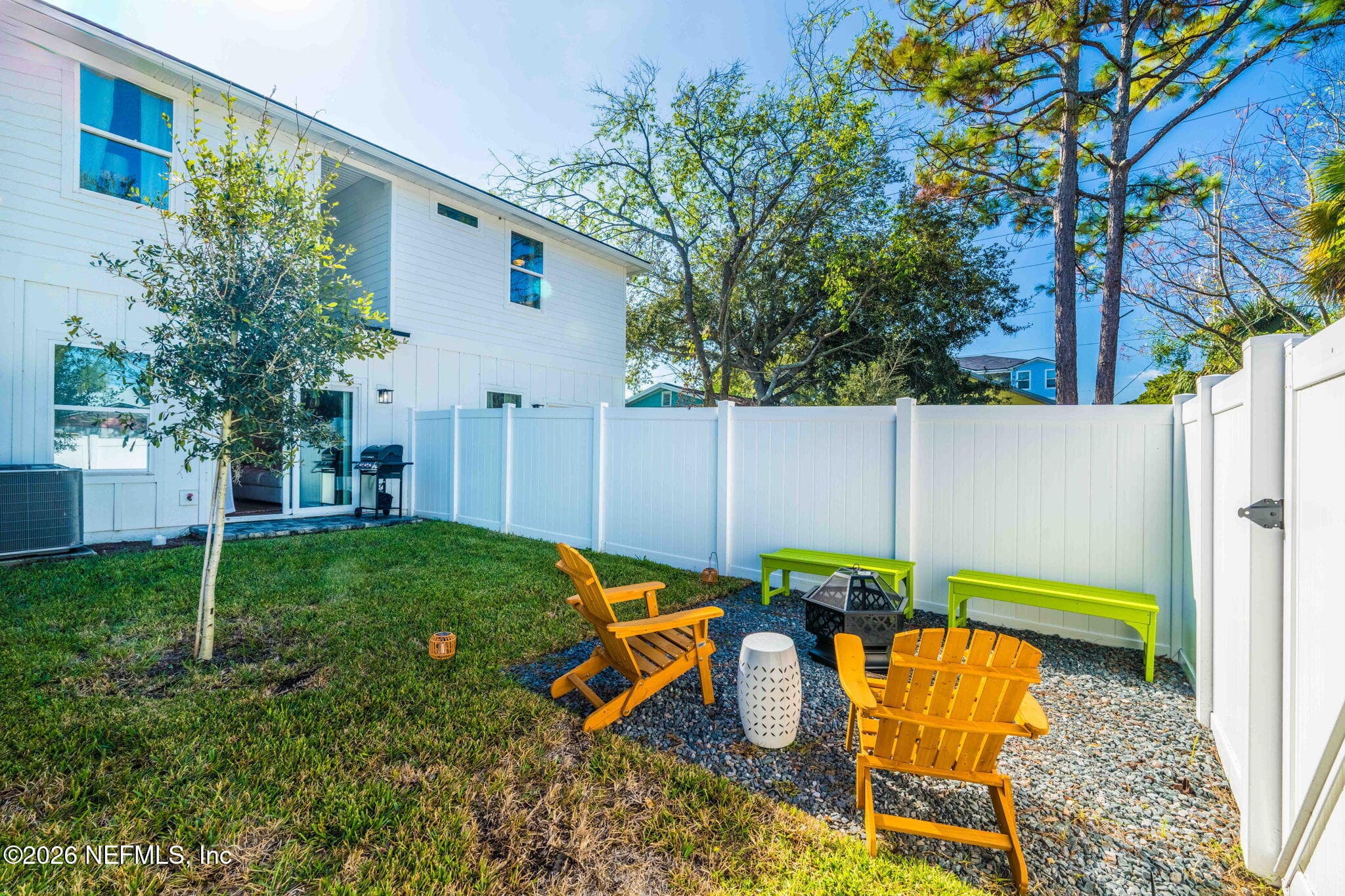 Backyard with fire-pit — 923 2ND Avenue S, Jacksonville Beach, FL 32250