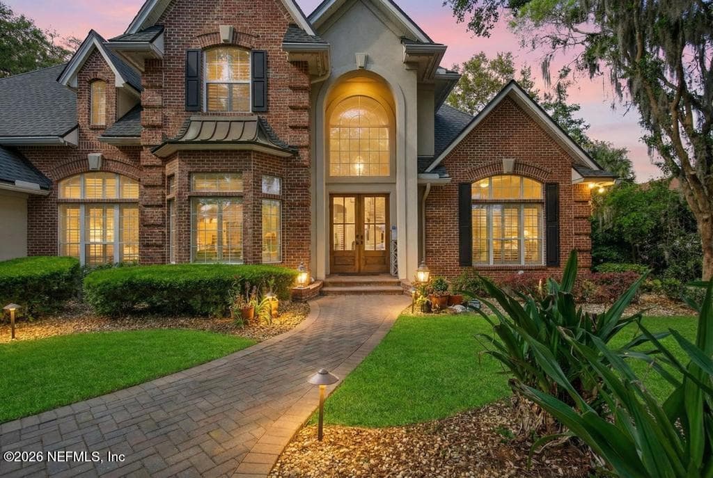 Photo 4 of 13719 SAXON LAKE Drive, Jacksonville, FL 32225