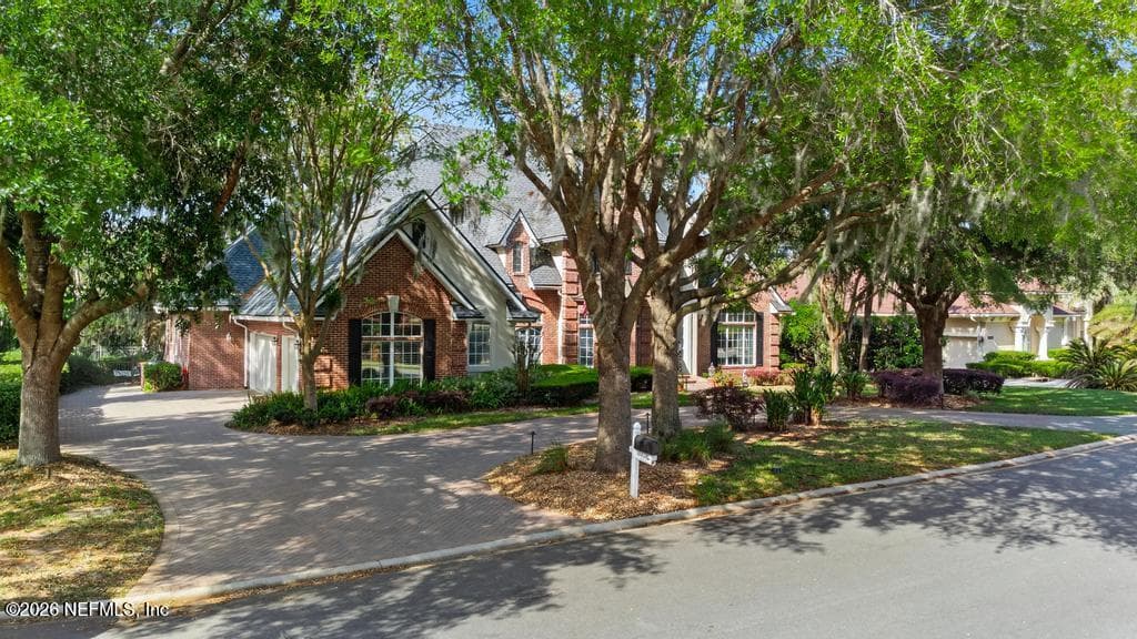 Photo 9 of 13719 SAXON LAKE Drive, Jacksonville, FL 32225