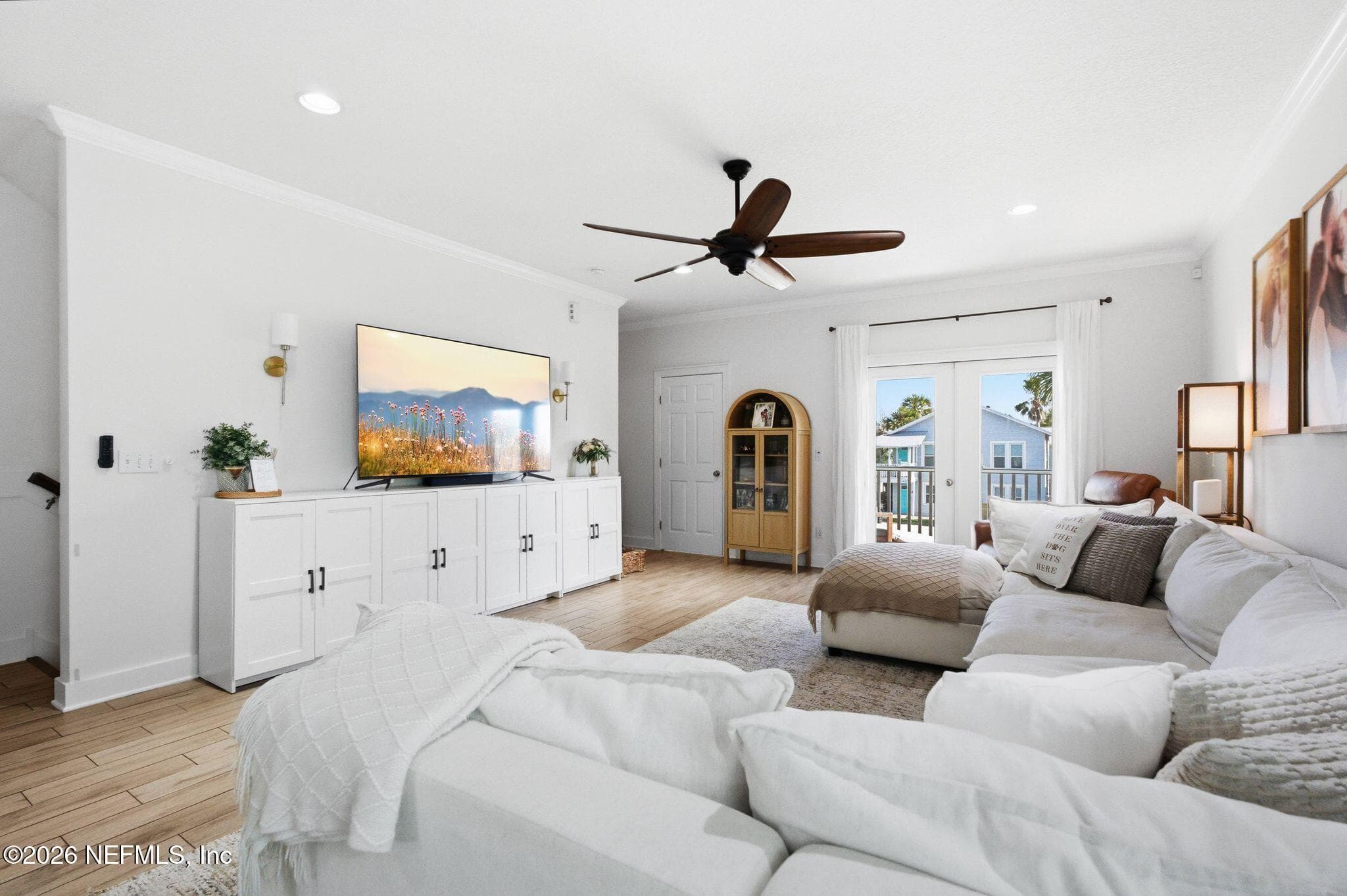 Living room — 209 7TH Avenue S, Jacksonville Beach, FL 32250